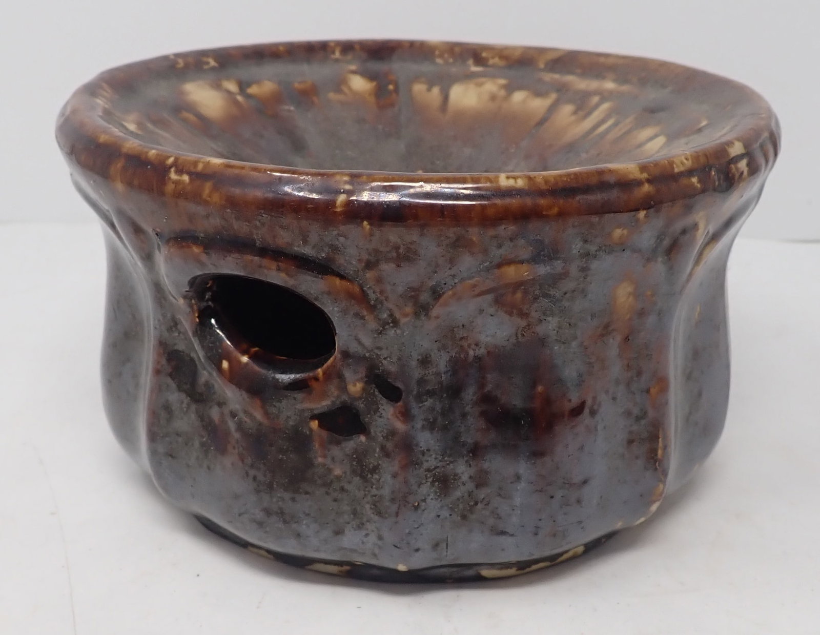 Pottery Spittoon (1 of 4)