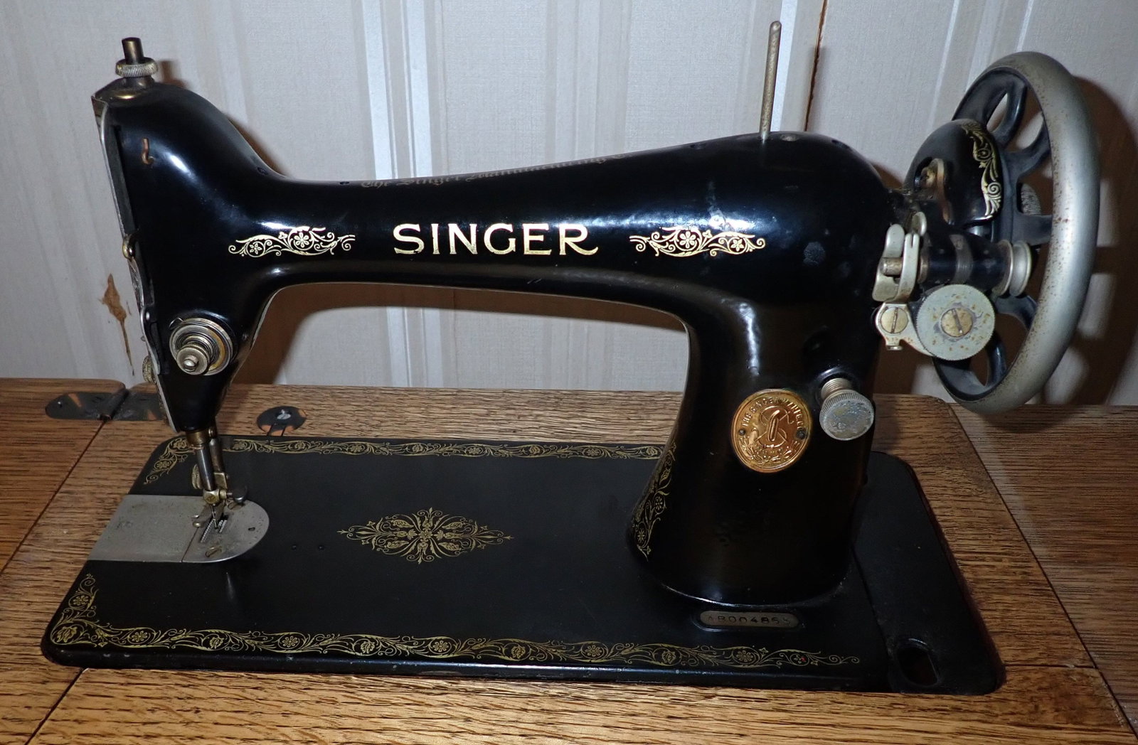 Singer Treadle Sewing Machine - 2