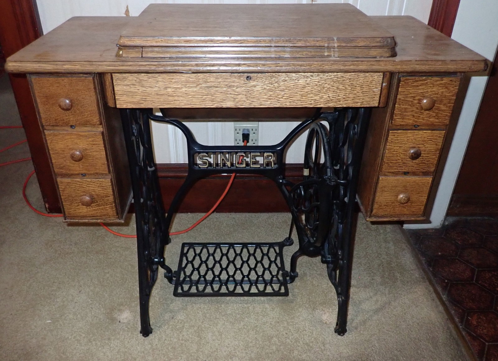 Singer Treadle Sewing Machine - 8