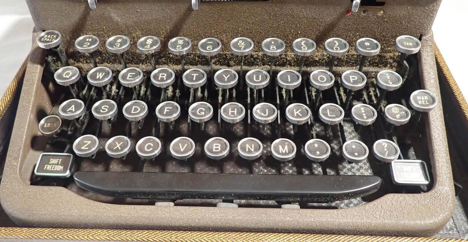 Royal Typewriter - 2