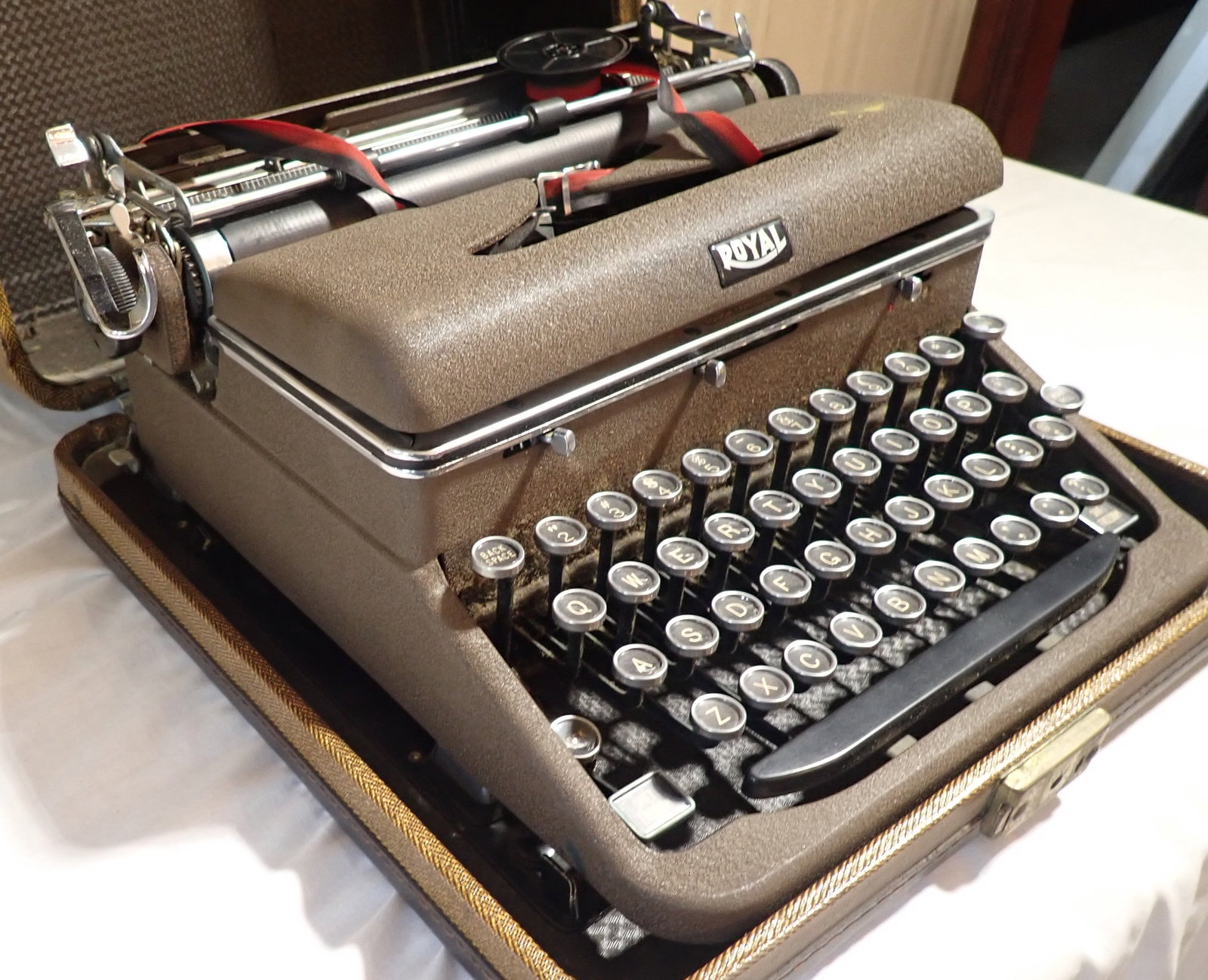 Royal Typewriter - 3