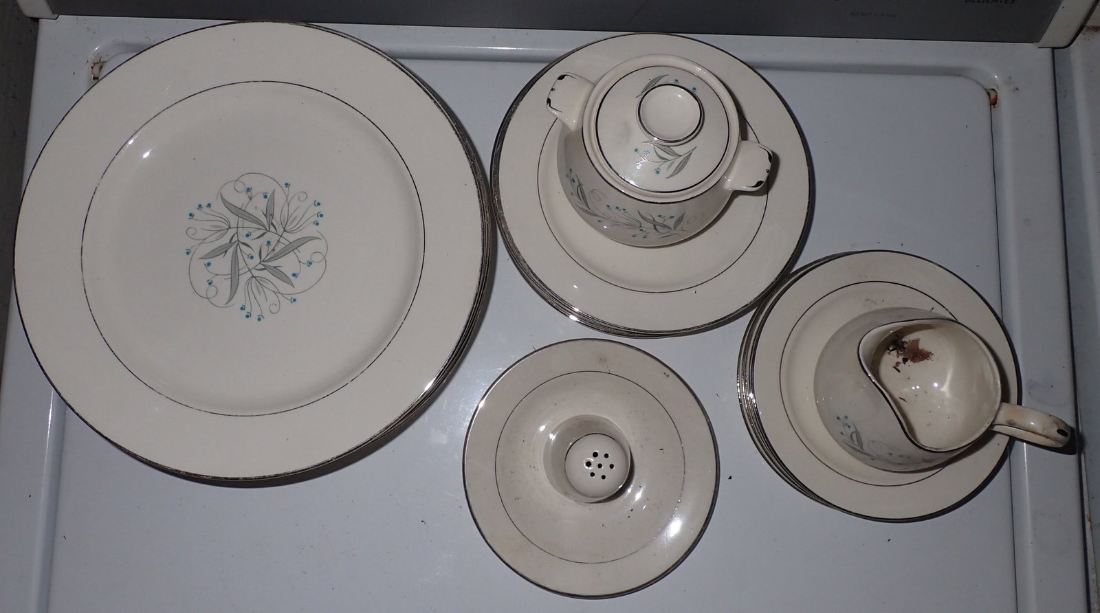 29pcs Homer Laughlin Celeste Pattern - 2