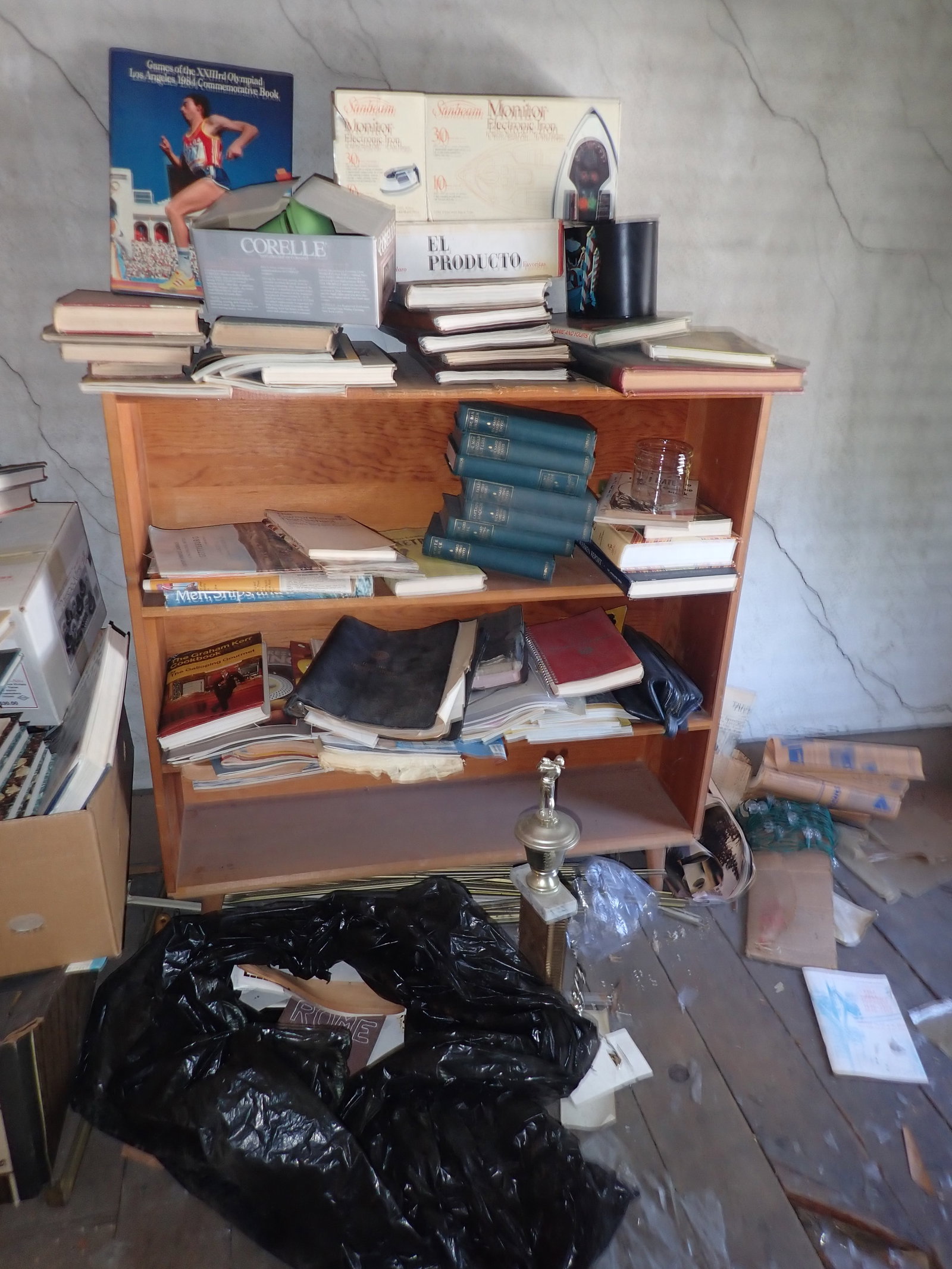Partial Attic Contents - 4