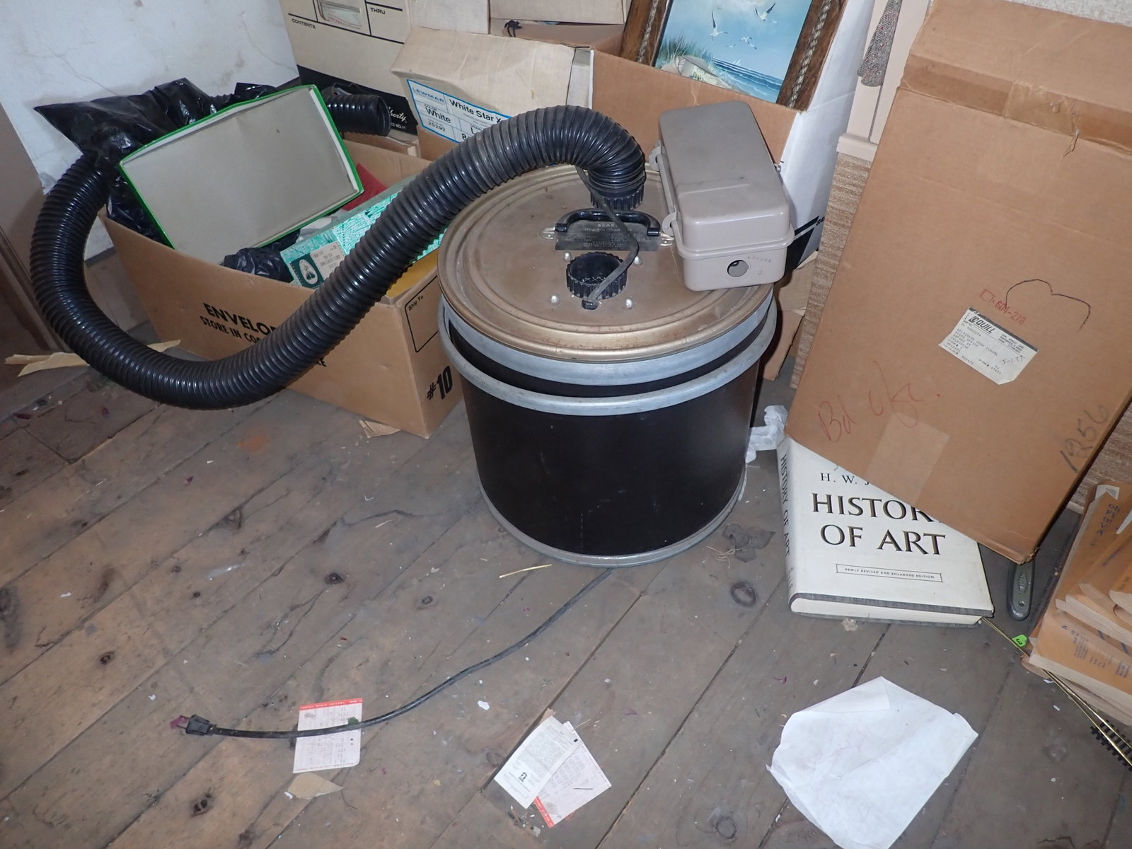 Partial Attic Contents - 7