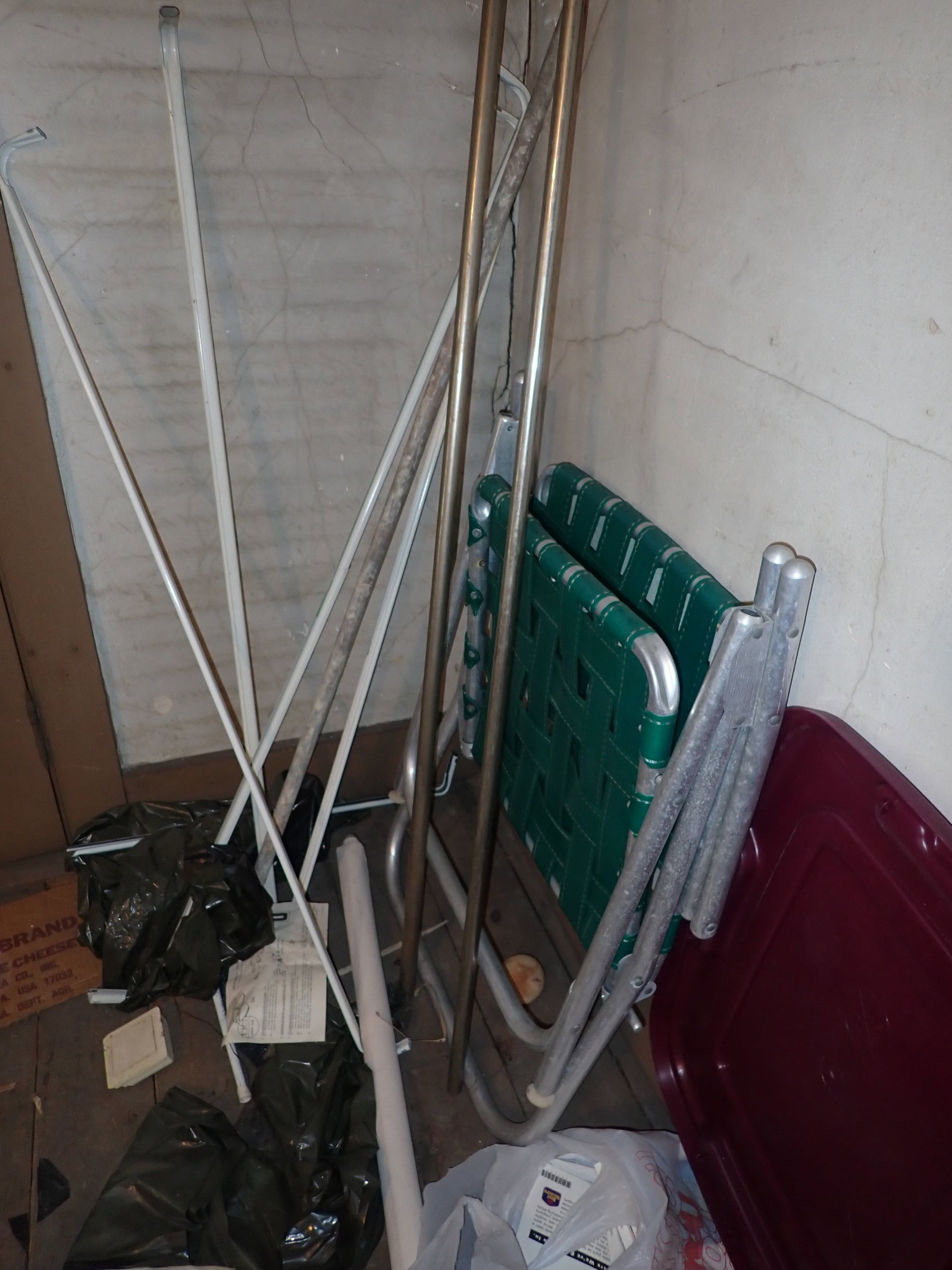 Partial Attic Contents - 8