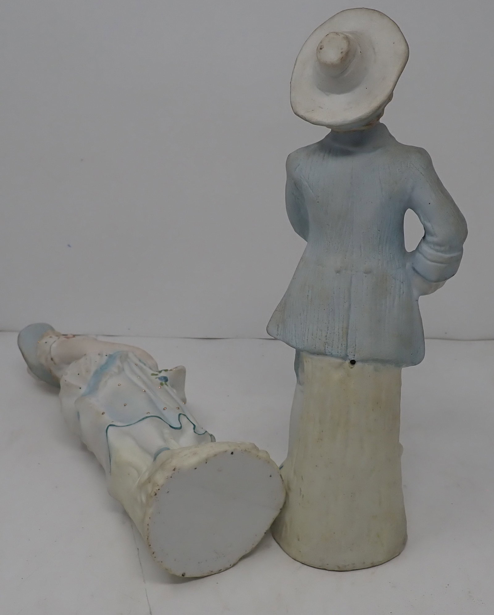 2 Bisque Statues - 2