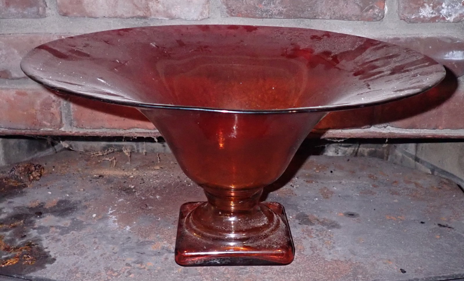 San Miguel Glass Centerpiece / Compote: Approx 15 1/2" in diameter and 8" tall. Shipping available