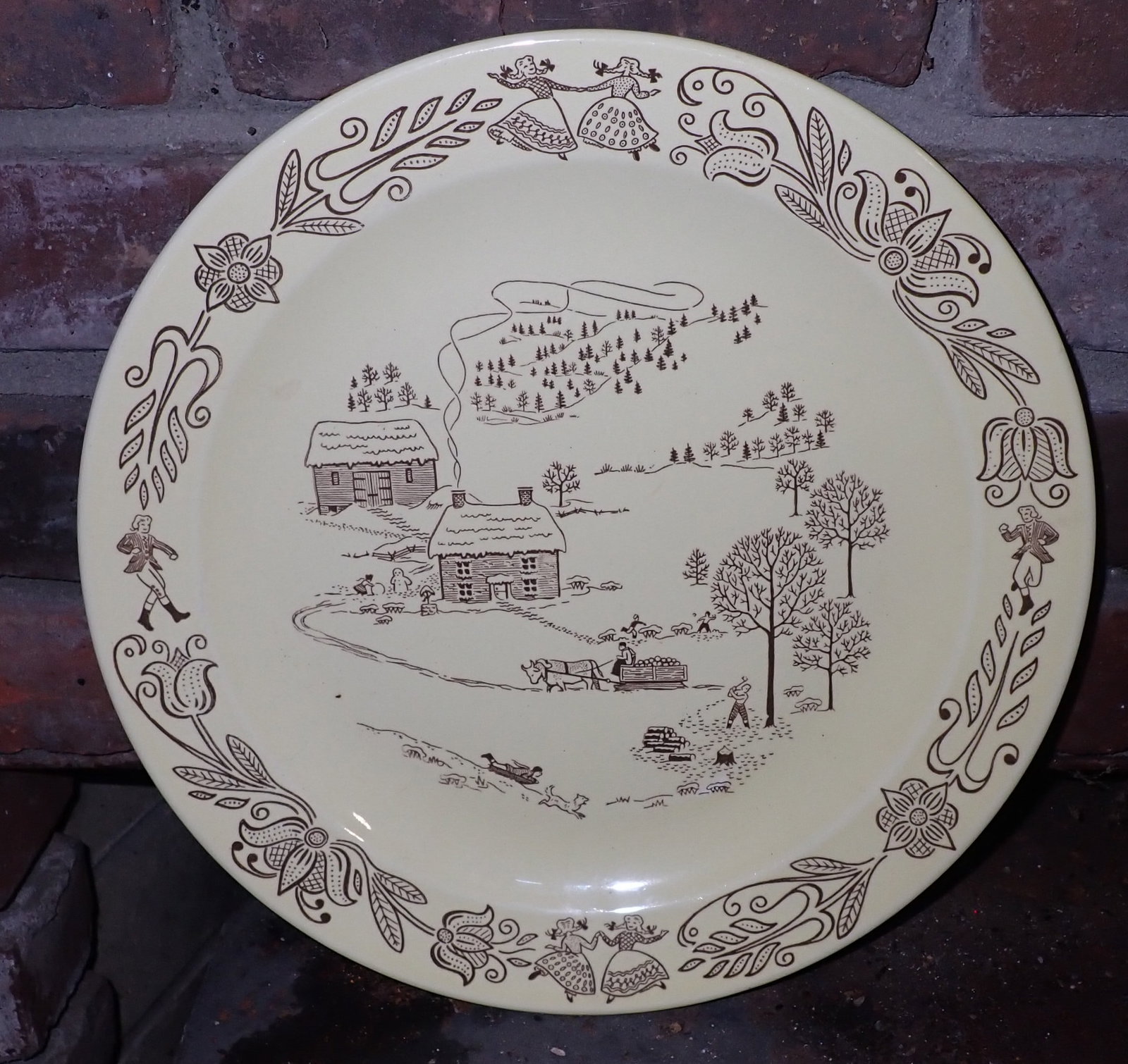 Bucks County Royal Sebring Platter: Approx 12 1/4" in diameter. Shipping available