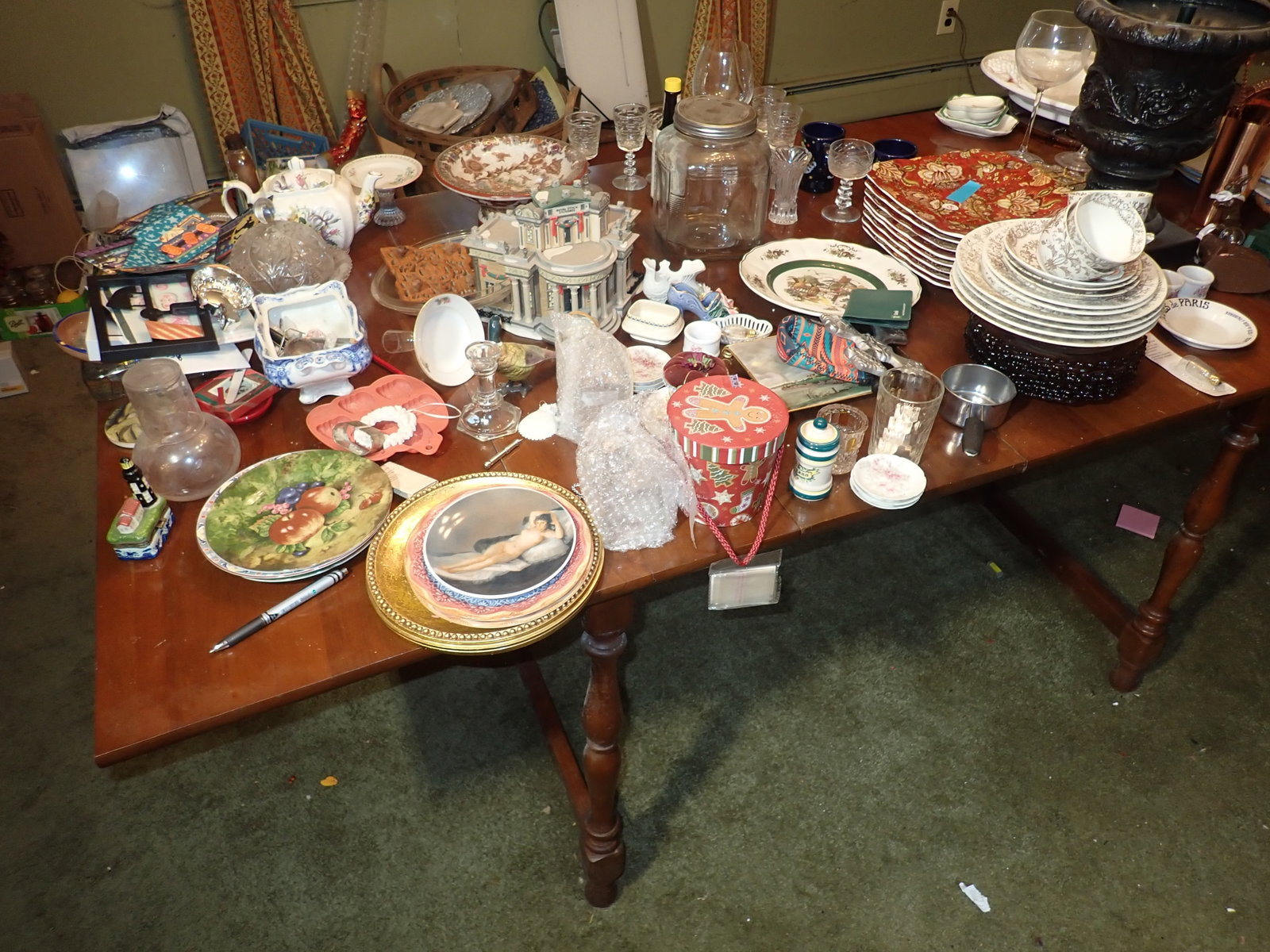 Drop Leaf Extension Dining Room Table - 3