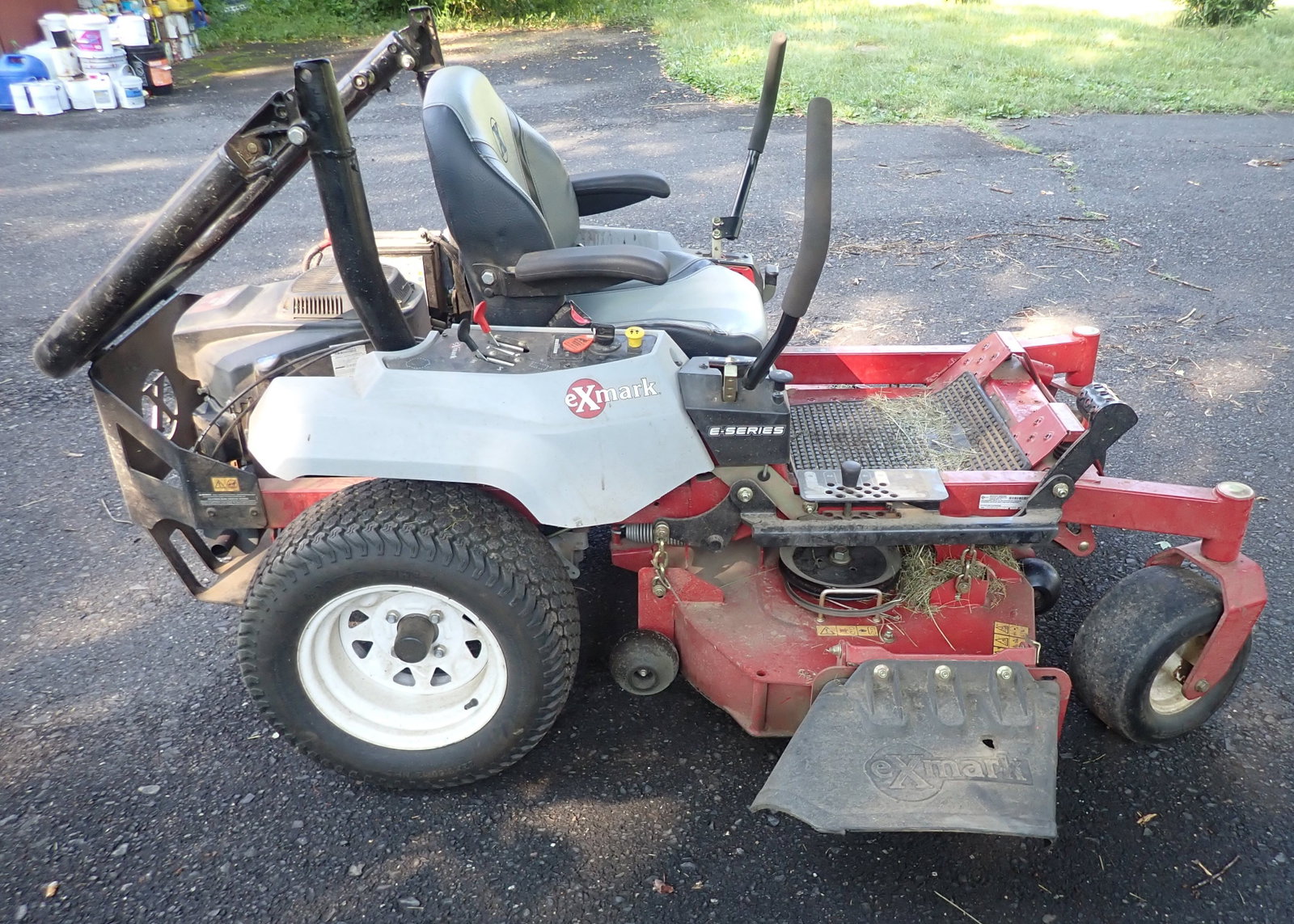 eXmark E- Series Zero Turn Mower - 4