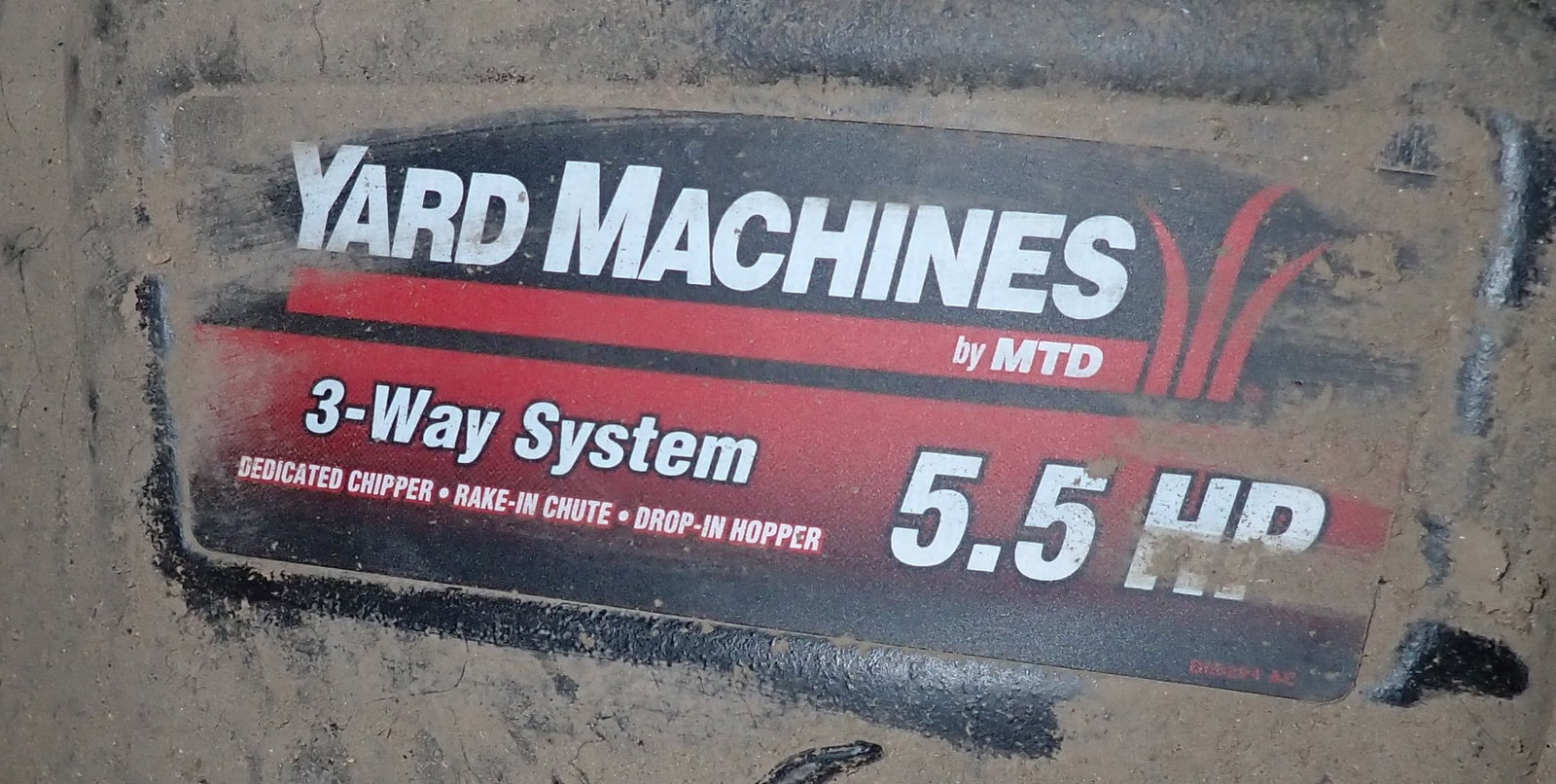 Yard Machines Chipper - 3
