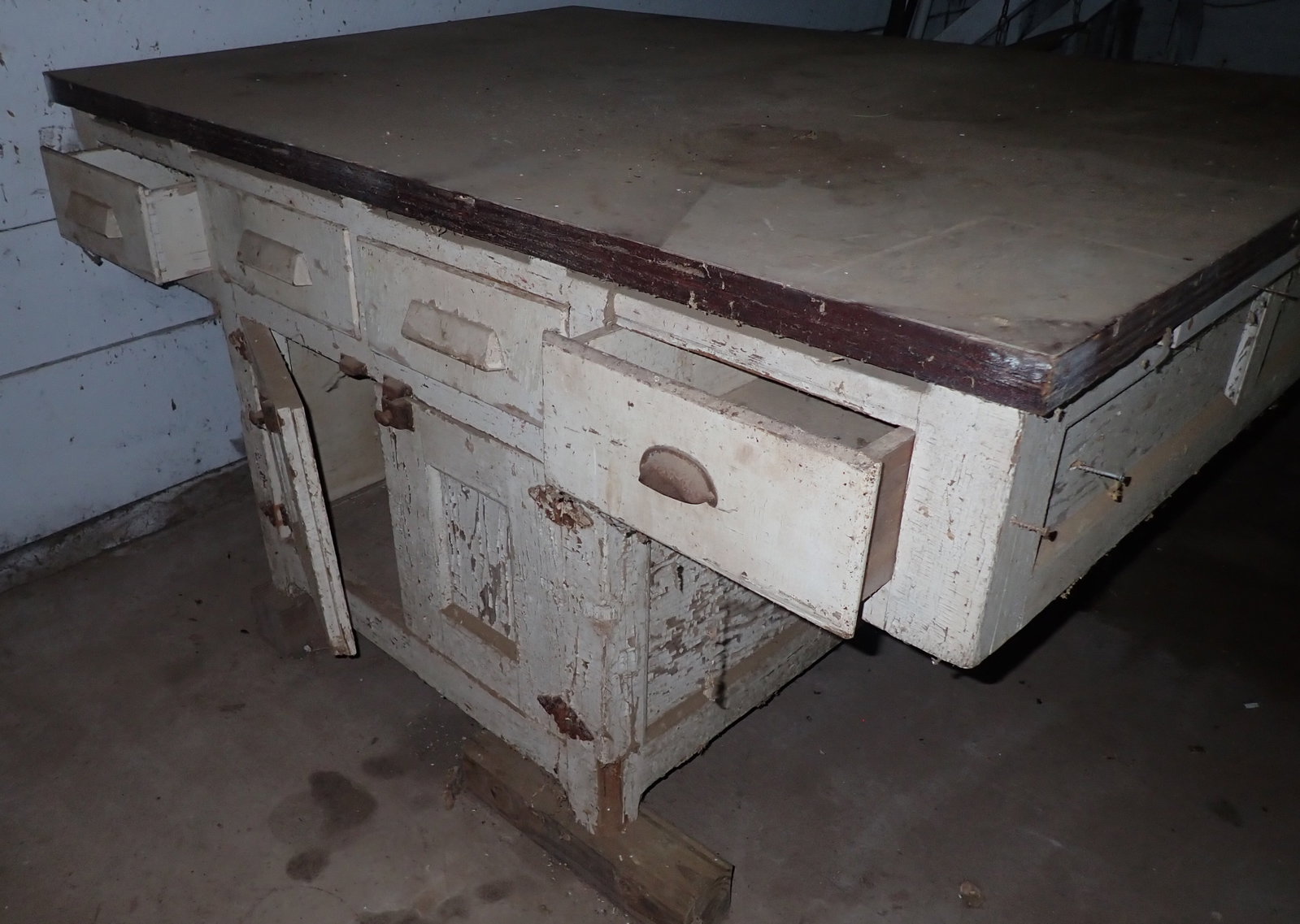 Work Bench - 3