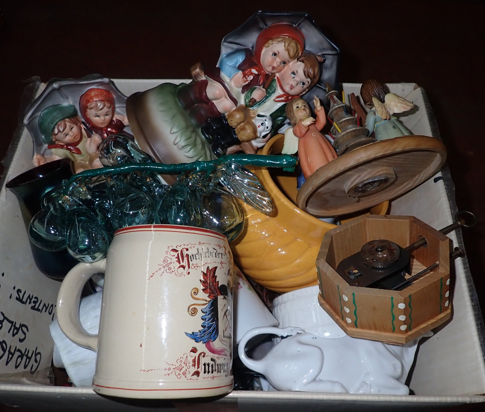 Box of Chipped, Cracked , Broken: Must take all ! No in house shipping