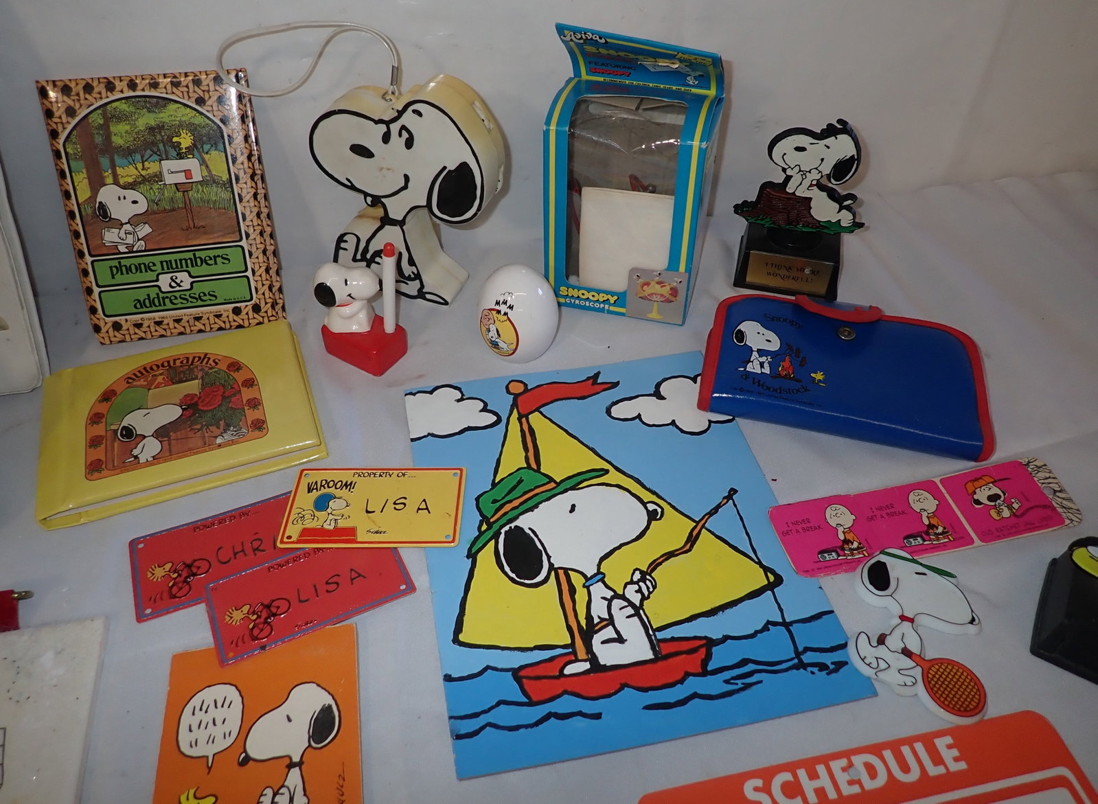 Snoopy / Peanuts Memorabilia - 3