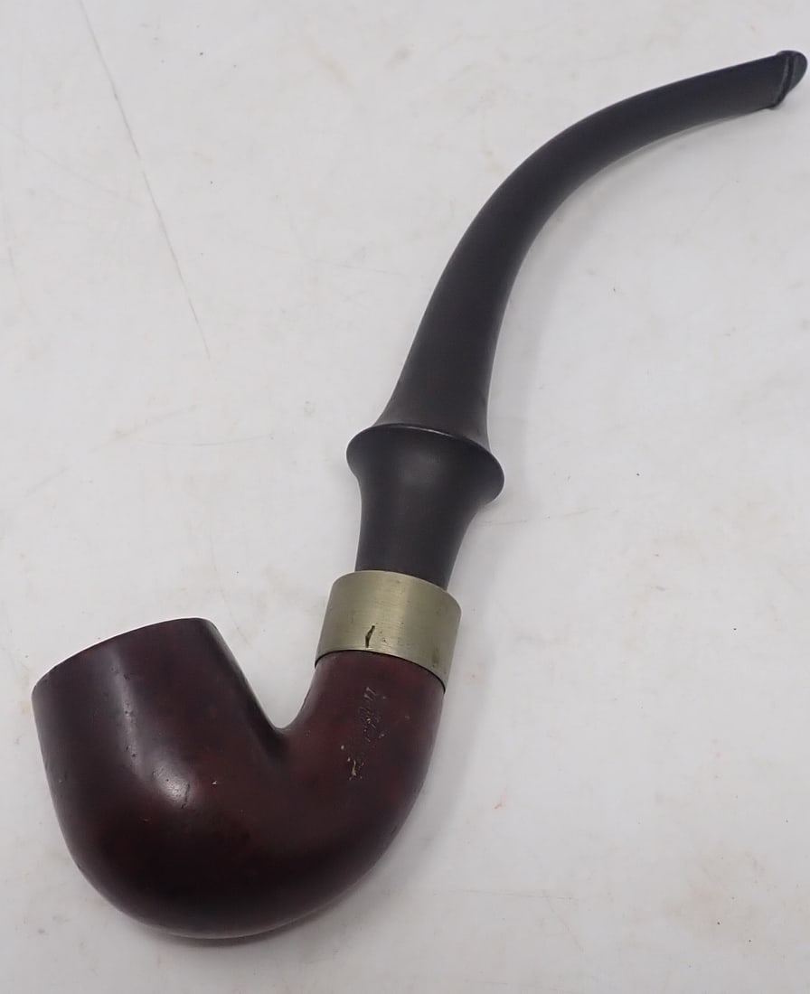 Kleenwell French Briar Smoking Pipe: Apprx 9 3/4" long. Shipping available