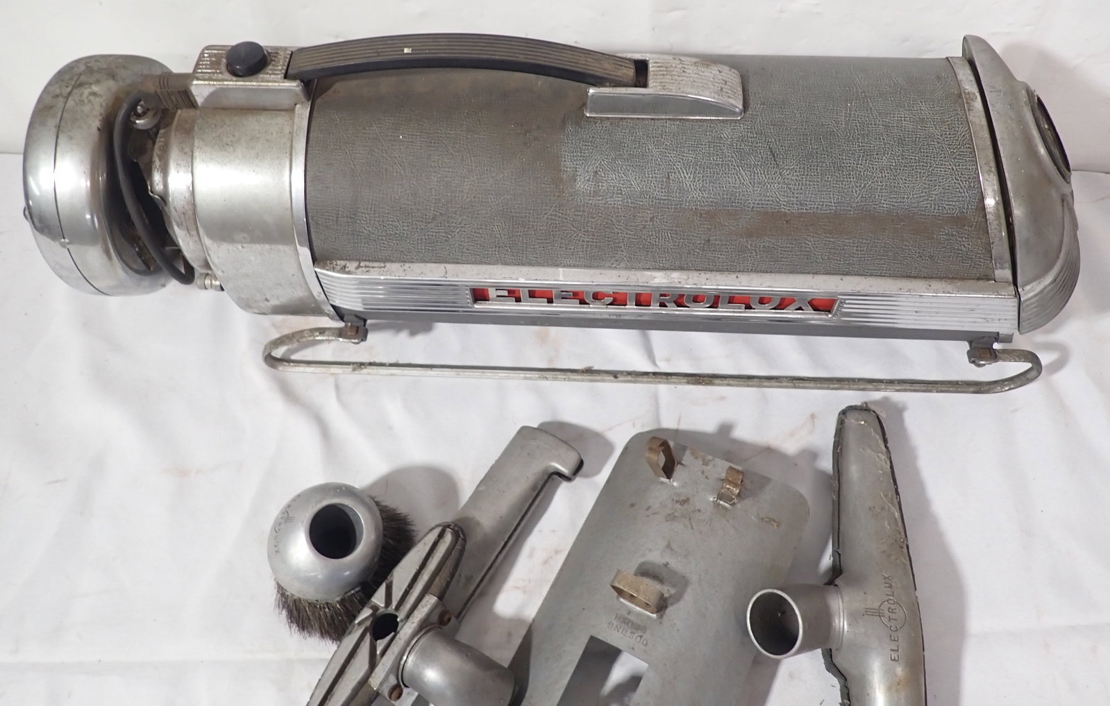 Electrolux Vacuum - 2