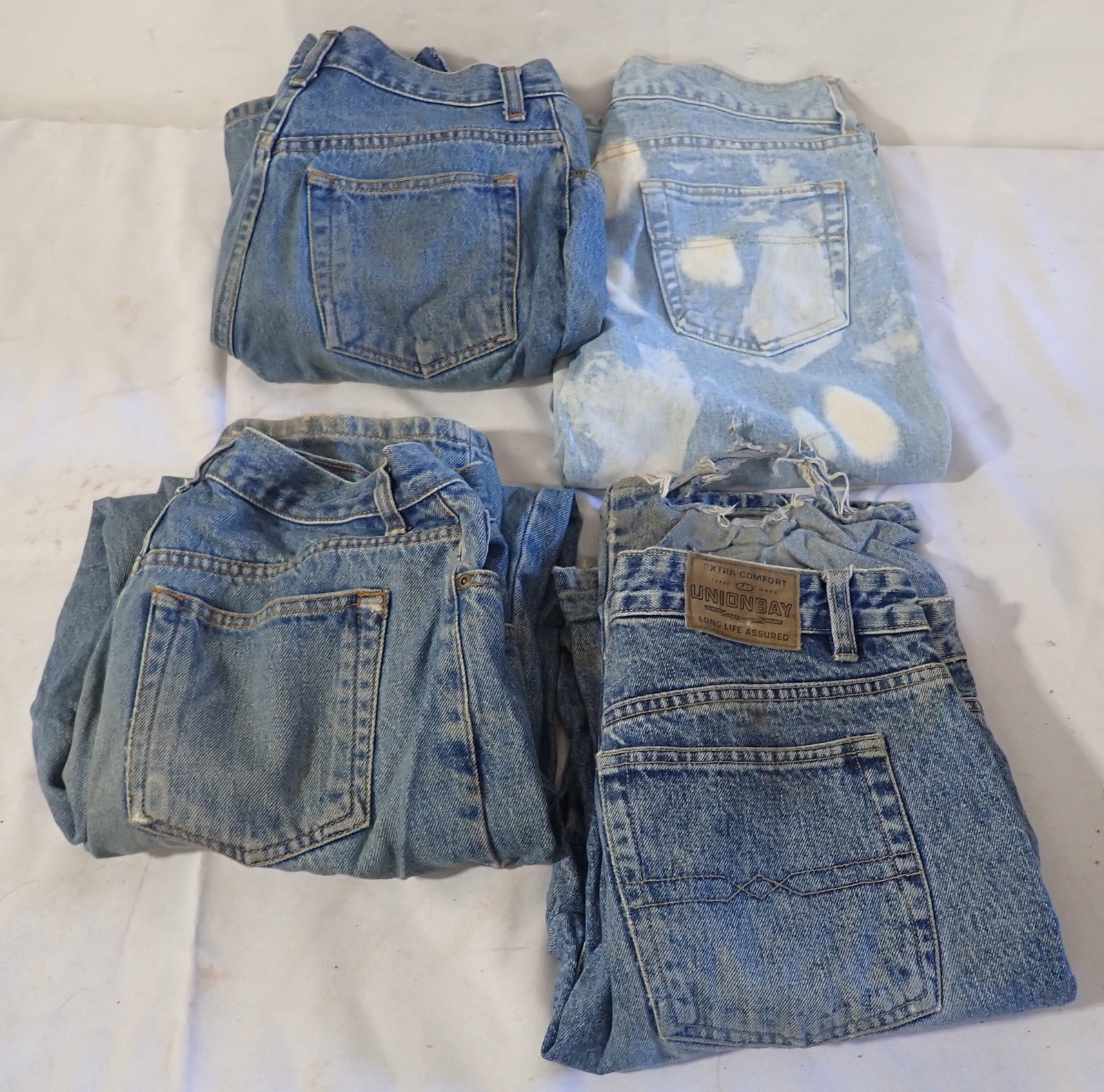 Womens Denim / Jeans: All are size 11 except the bleached ones. There is no size tag on them. Shipping available