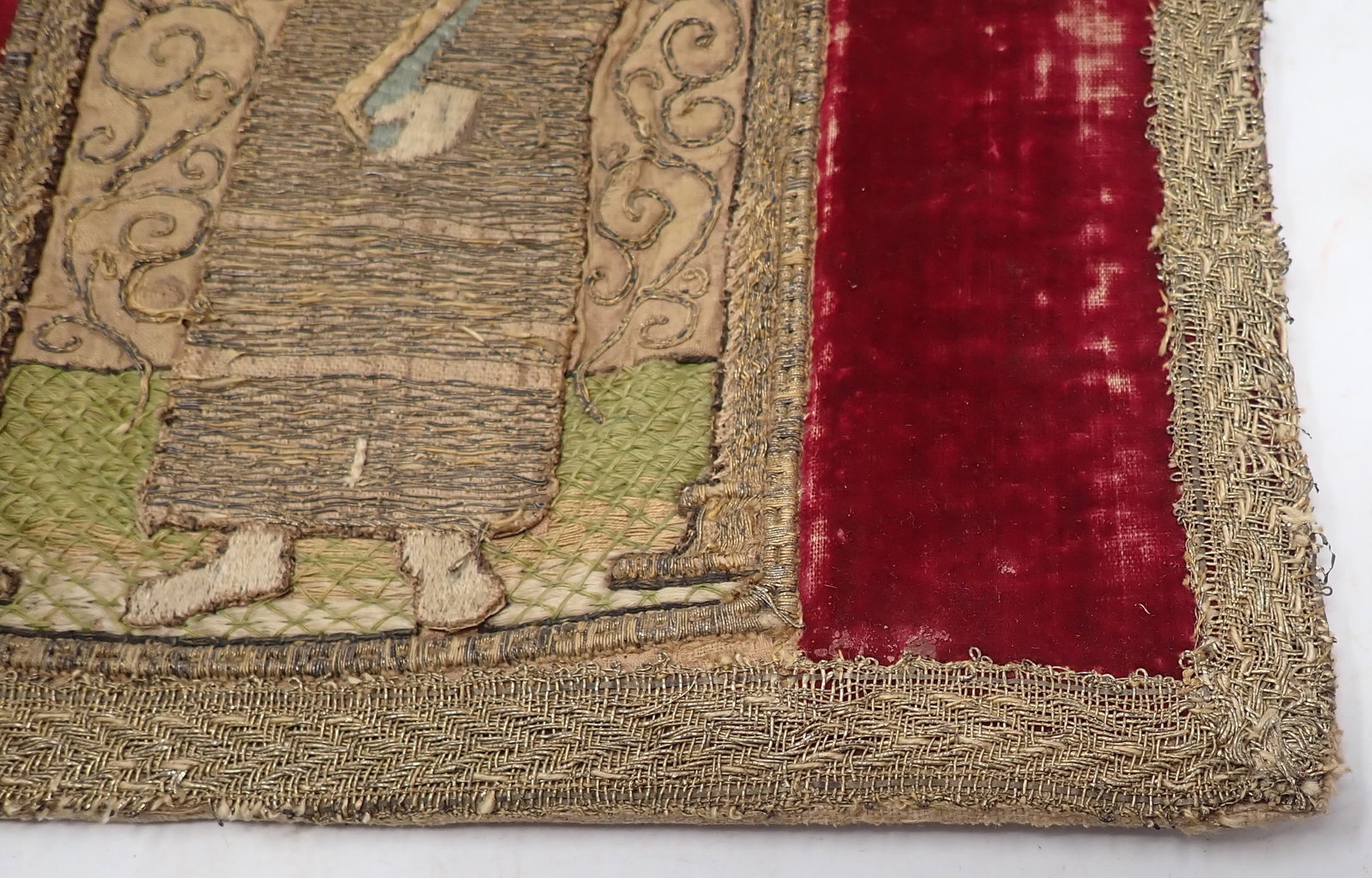 Early Orphrey Section - 6