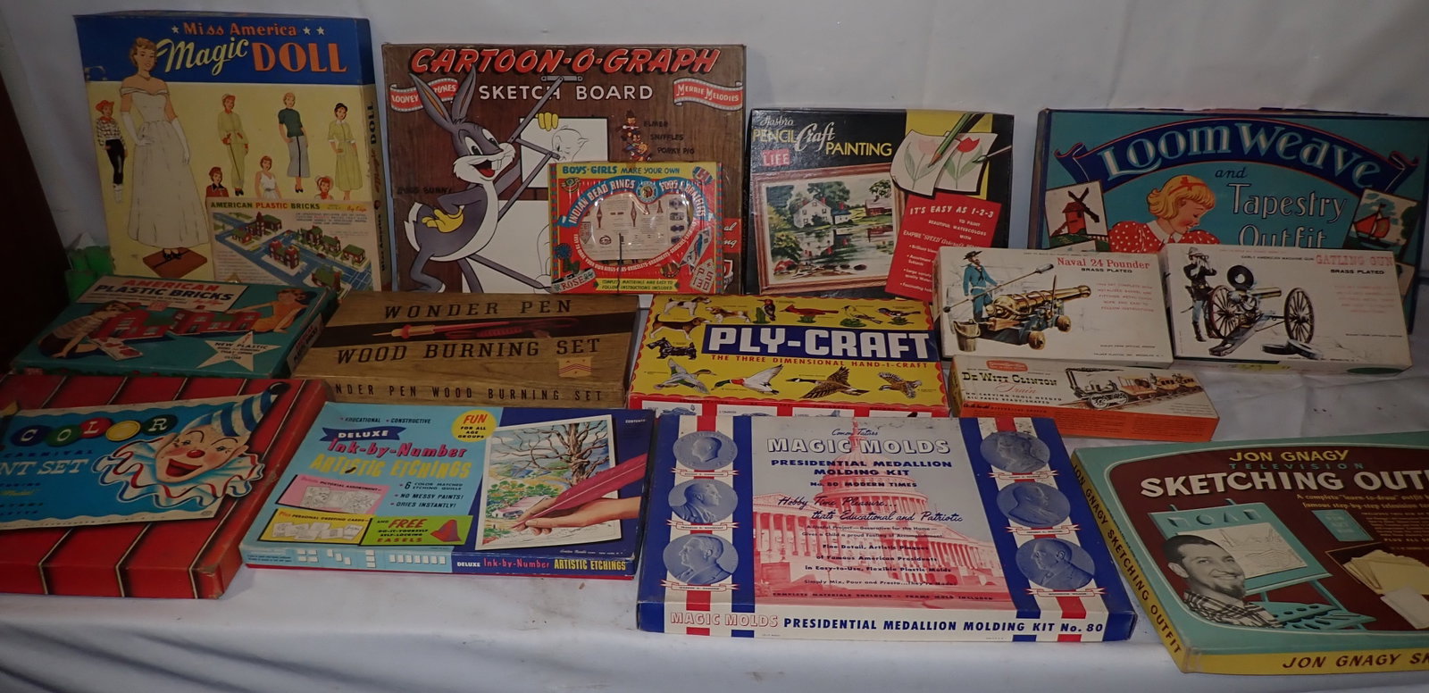 Games , Models , & Misc: We do not guarantee they are complete. Must take all ! No in house shipping