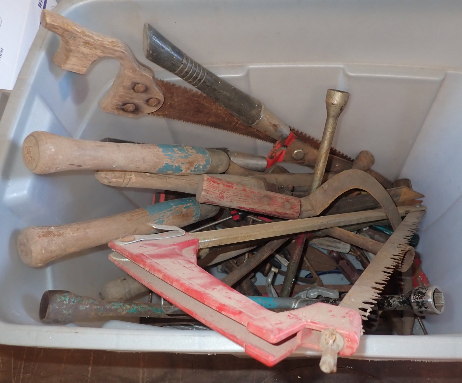 Tote of Tools: NO in house shipping !