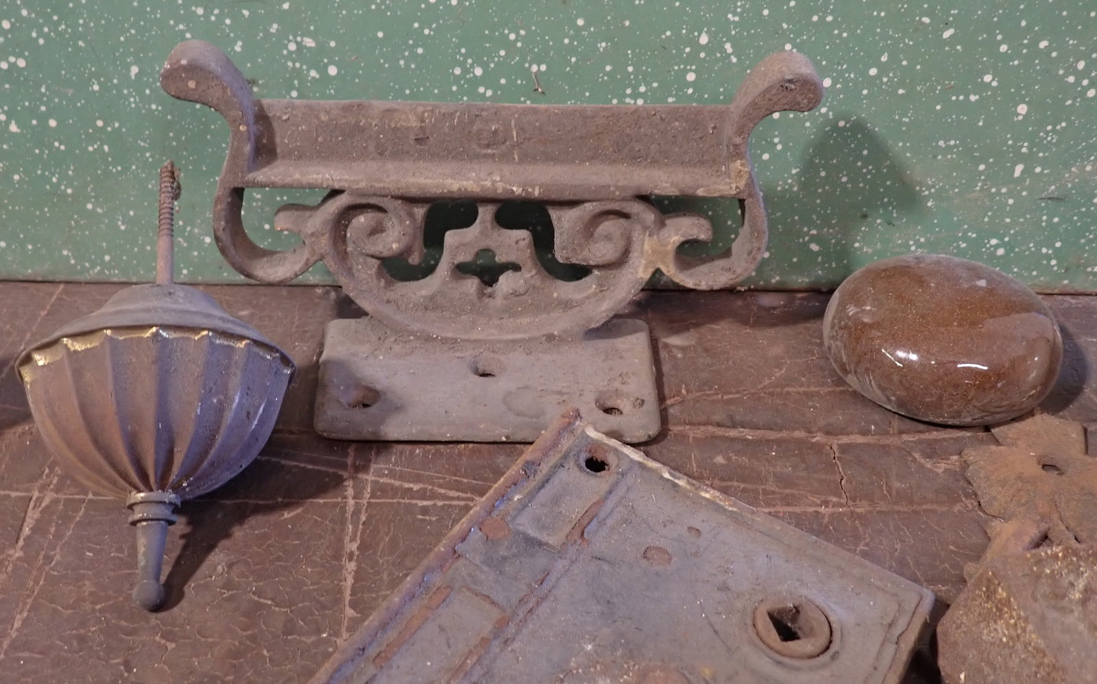 Cooler, Boot Scraper, Door Knobs, Hardware, & Misc - 5