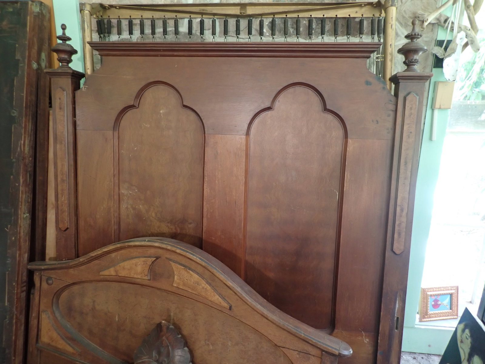 Victorian Bed - 3
