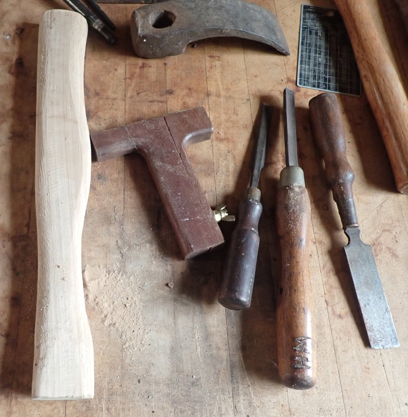 Hammers , Chisels , Jack , Misc Tools - 8