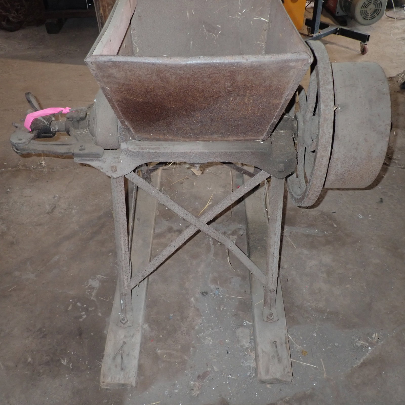 Feed Grinder / Mill - 4