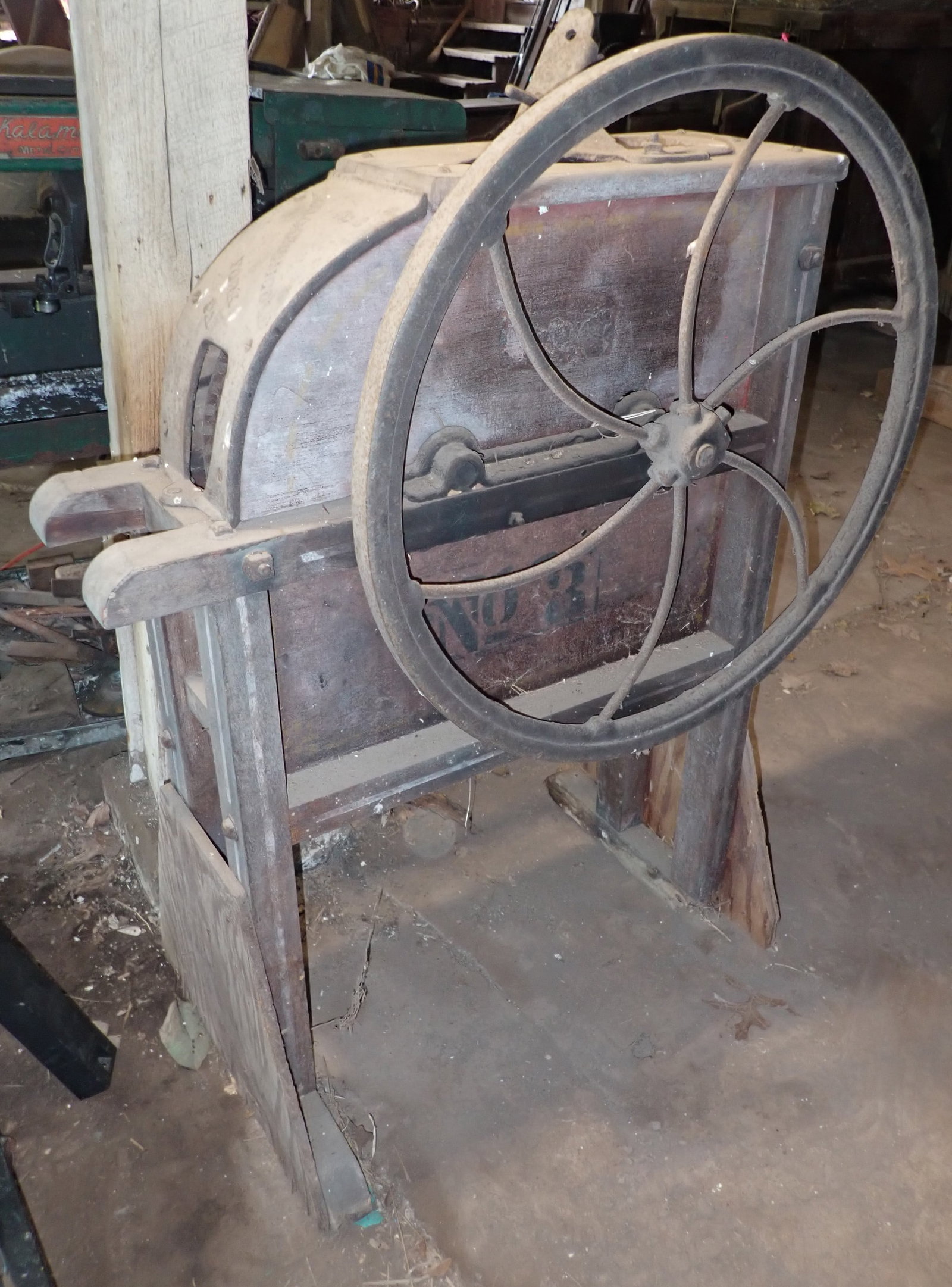 Hench & Dromgold Corn Sheller: No in house shipping ! Bring proper help to load !
