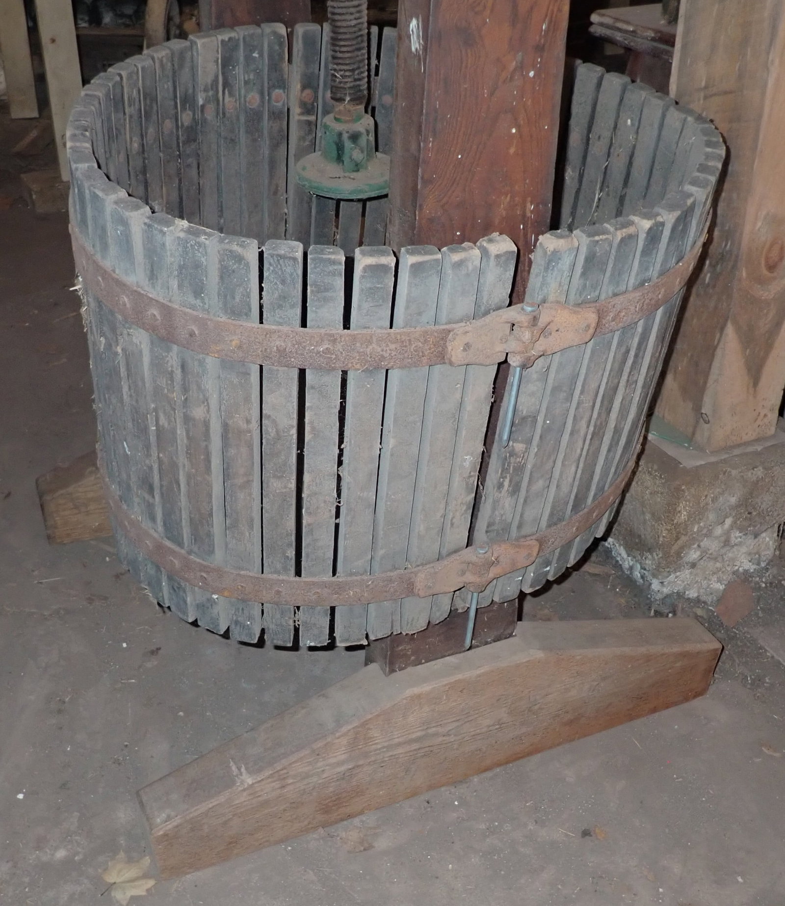 Large Cider Press - 2
