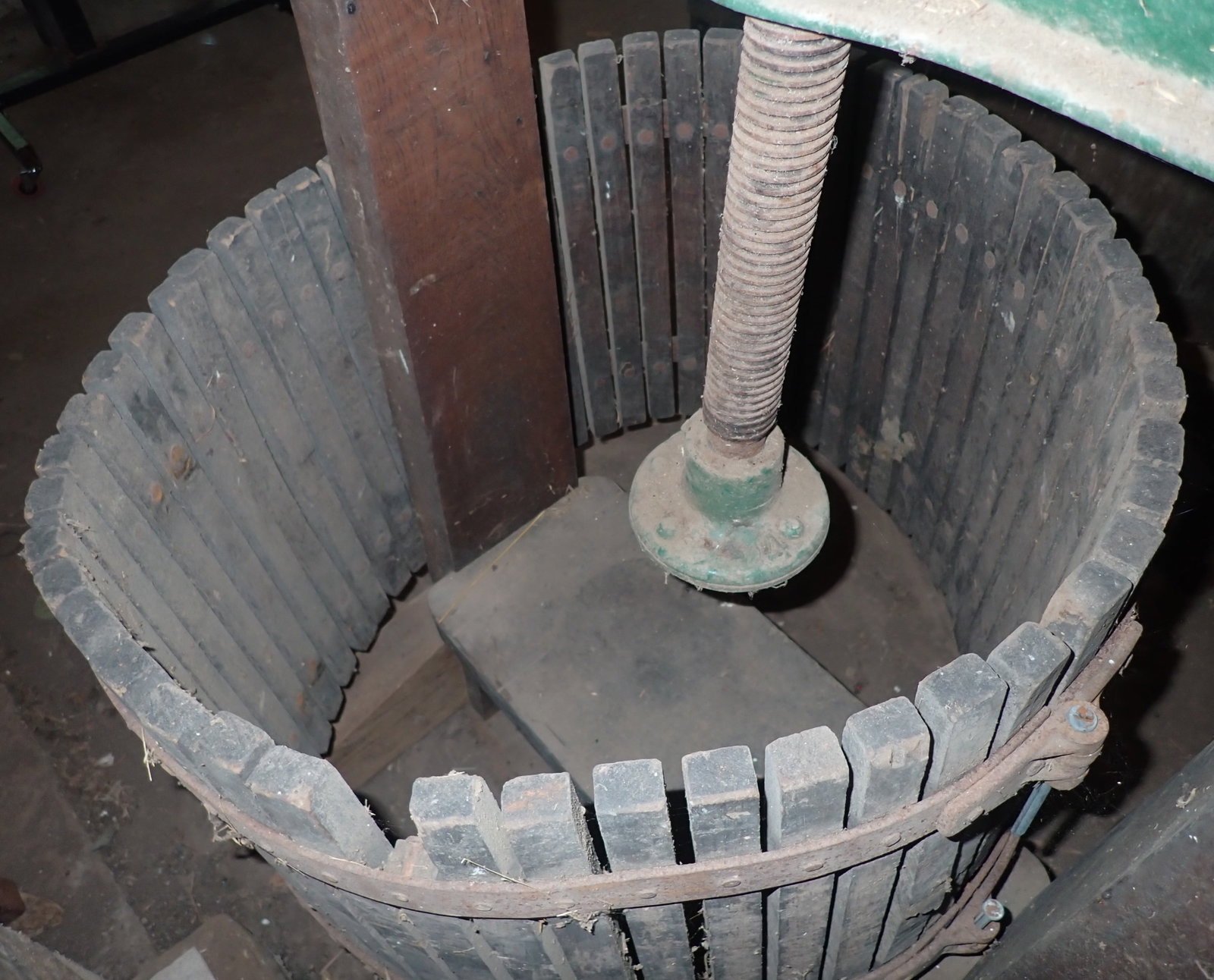 Large Cider Press - 6