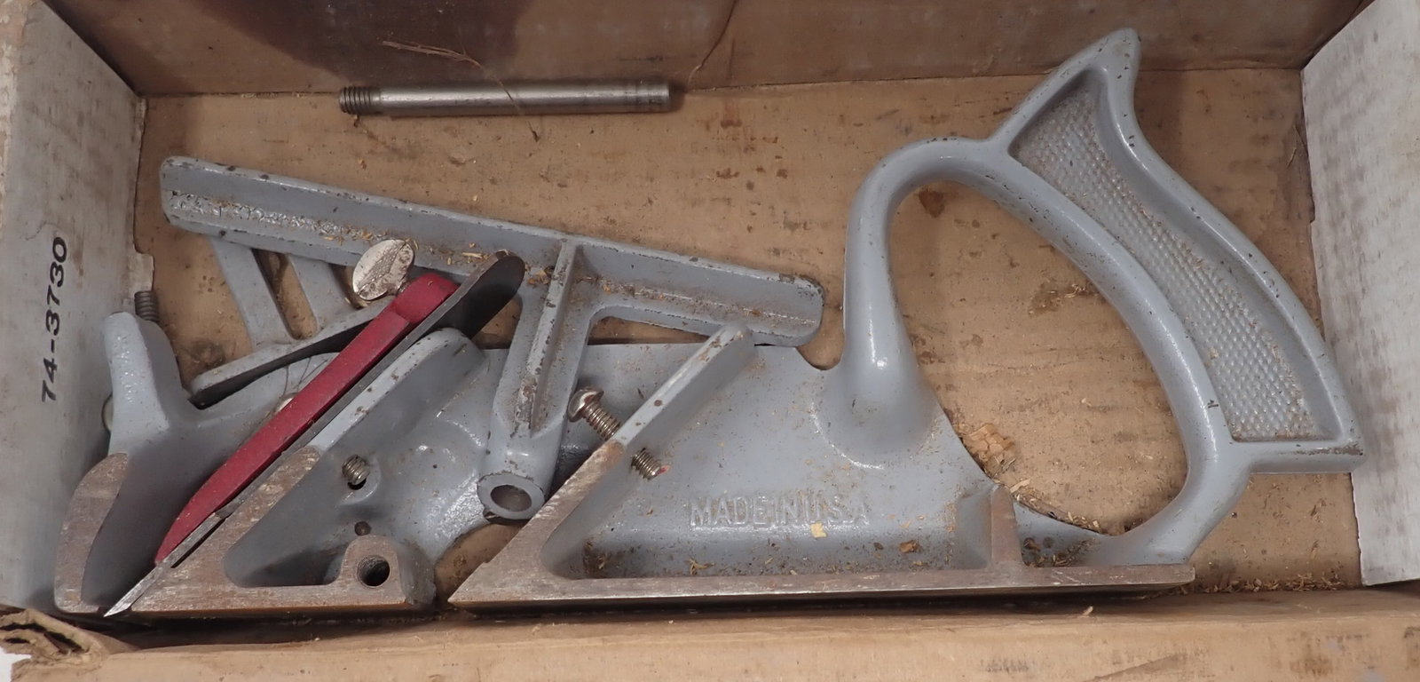Craftsman Iron & Rabbet Fillister Plane: We do not guarantee it is complete. Shipping available