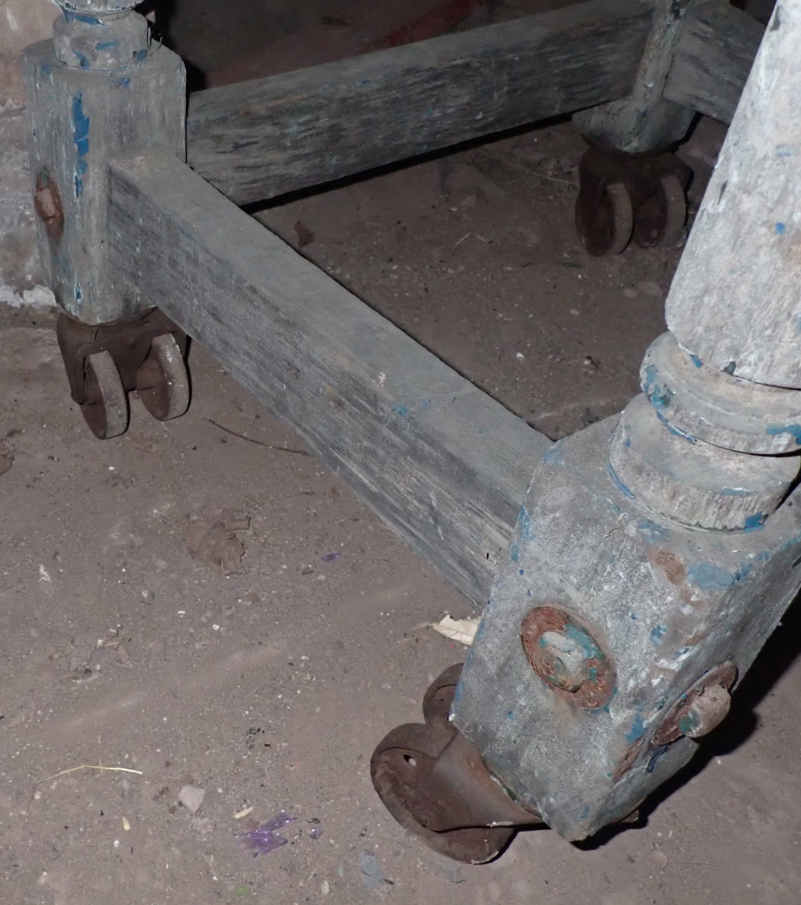 Primitive Table / Stand Base on Casters - 5
