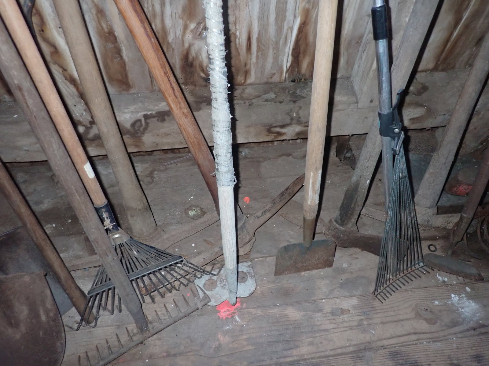Garden Tools, Hand Tools, Chains, Misc - 7