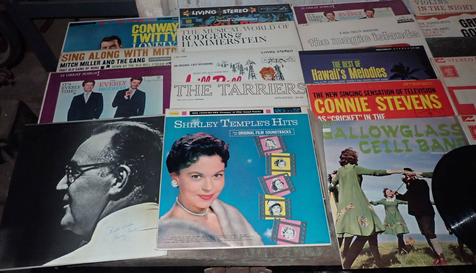 Records incl Benny Goodman Signed: We do not guarantee correct record is in correct sleeve. Shipping available
