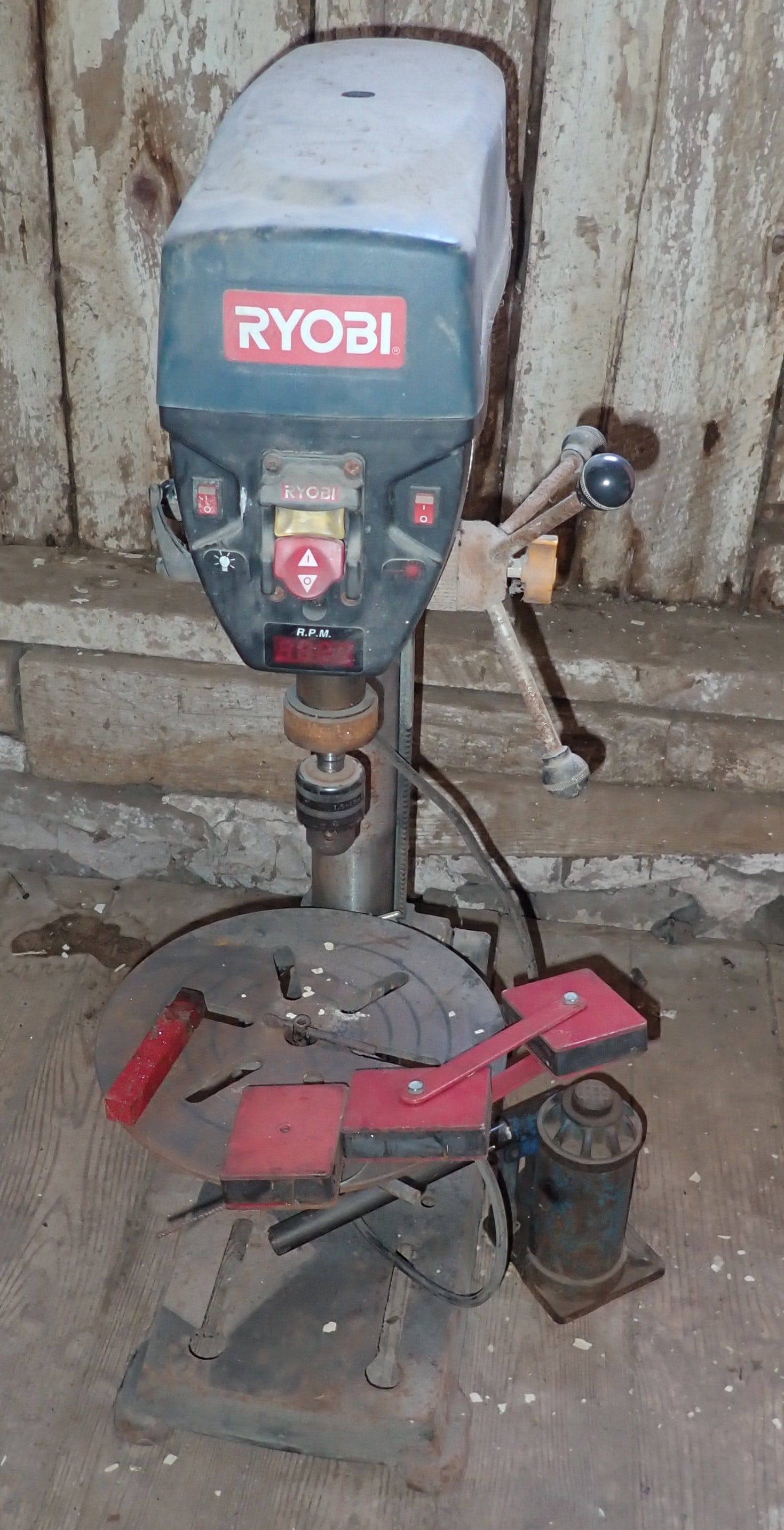 Ryobi DP121L Drill Press, Jack, & Welding Magnets: No in house shipping !