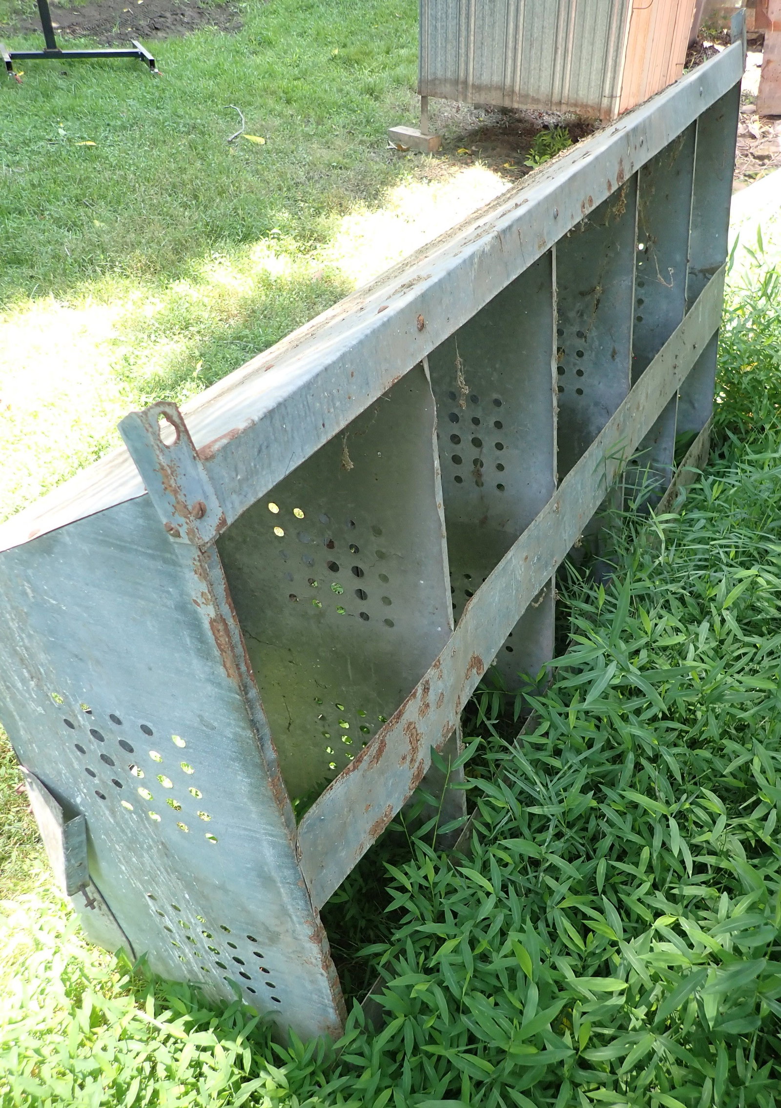 Chicken Nesting Box - 4