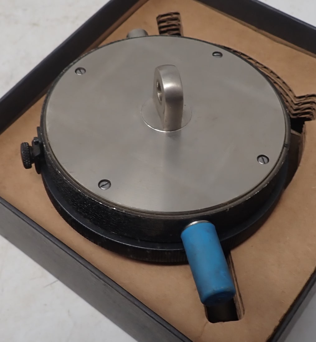 Federal E81 Dial Indicator - 3