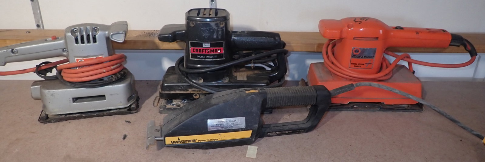 Craftsman, Black & Decker Sanders, Wagner Power Scraper (1 of 3)