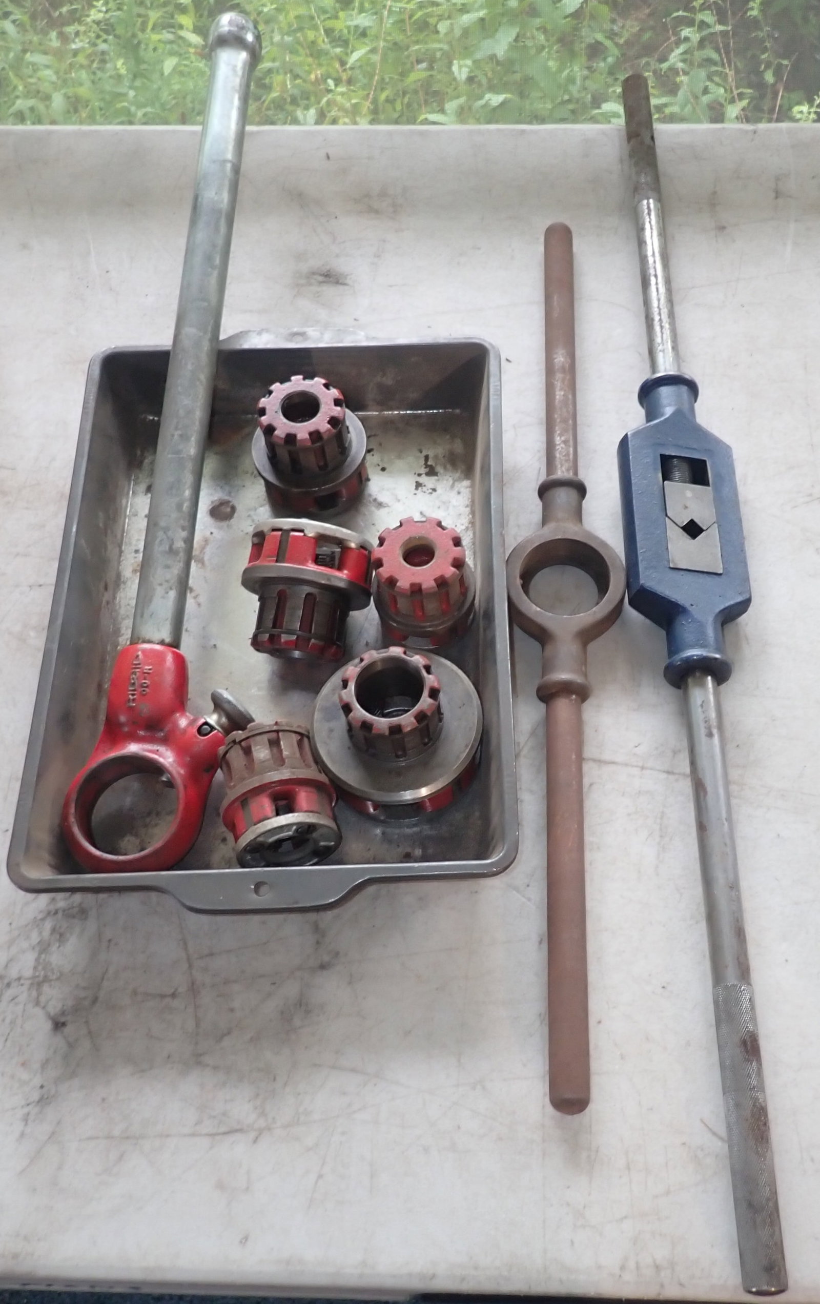 Tap Handle, Pipe Threading Handle, & Pipe Threads (1 of 3)