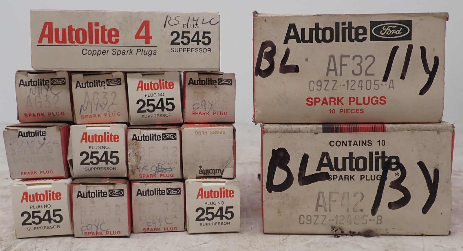 Autolite Ford Spark Plugs: Shipping available