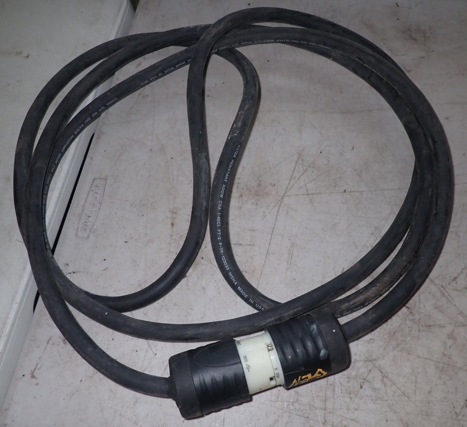 Generator Extension Cord: Shipping available