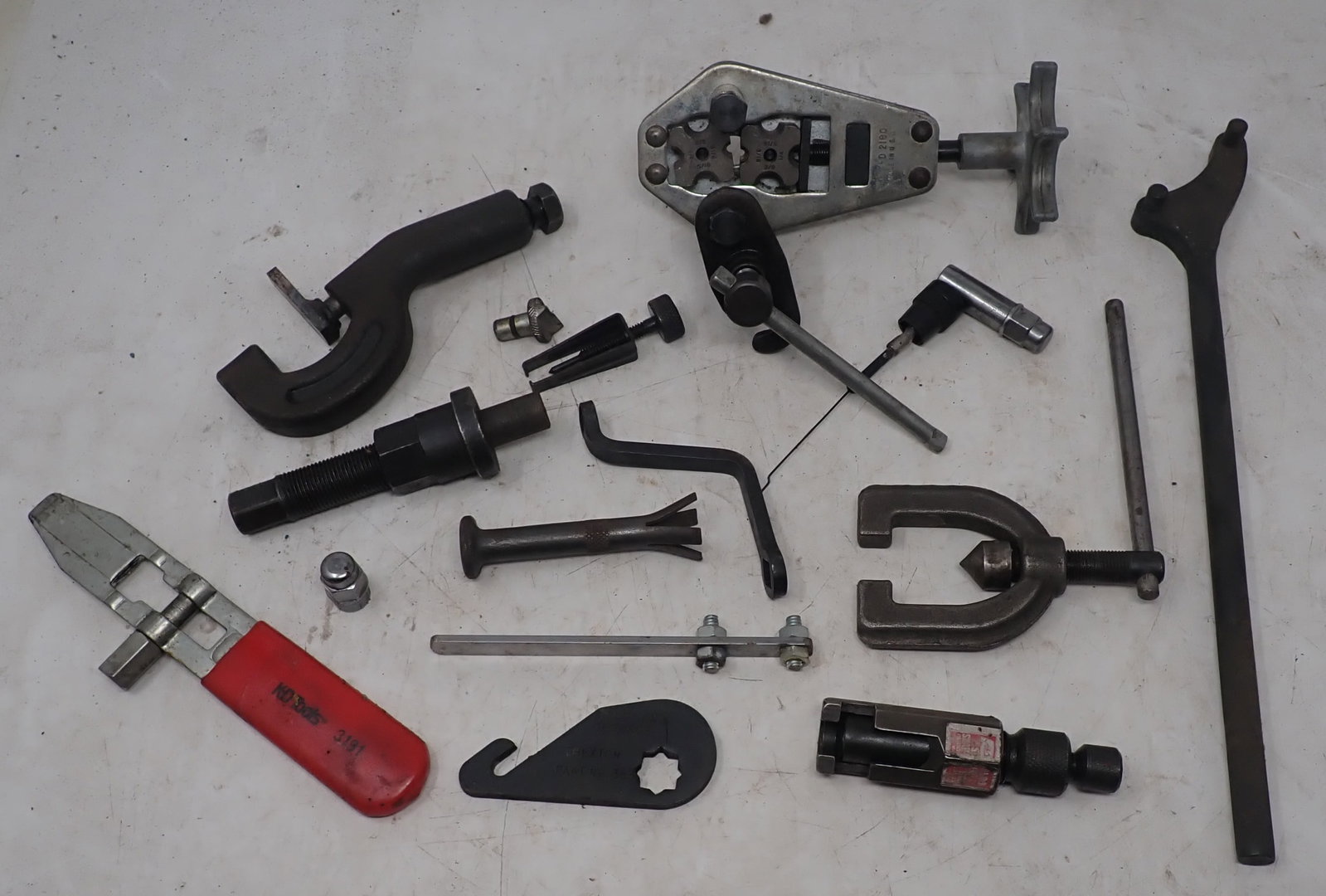 Puller , K-D 2190 Flaring Tool & Misc: Shipping available
