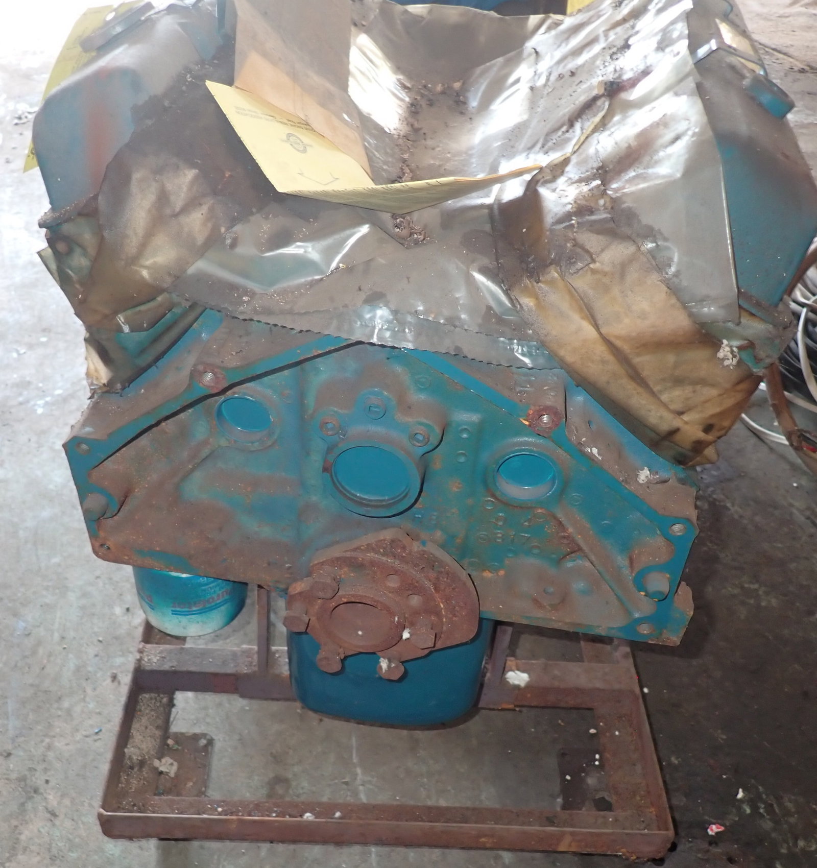 Small Block Chevy Engine - 3