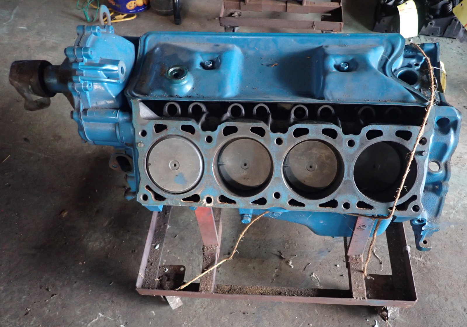 77-81 Pontiac 301 Block: No in house shipping ! Bring proper help / equipment to load !