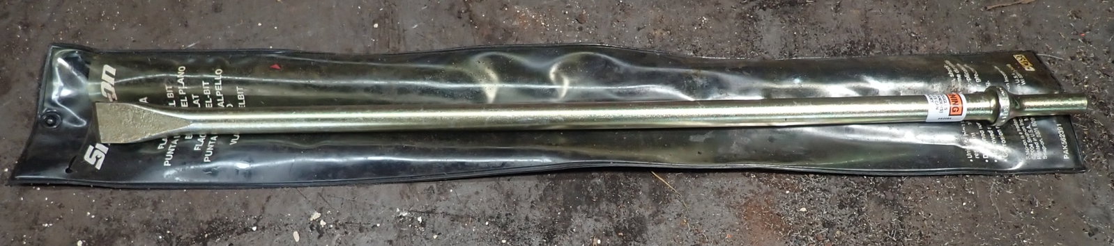 Snap On Flat Chisel Bit PHG84A: Apprx 3/4" x 18 1/4". Shipping available