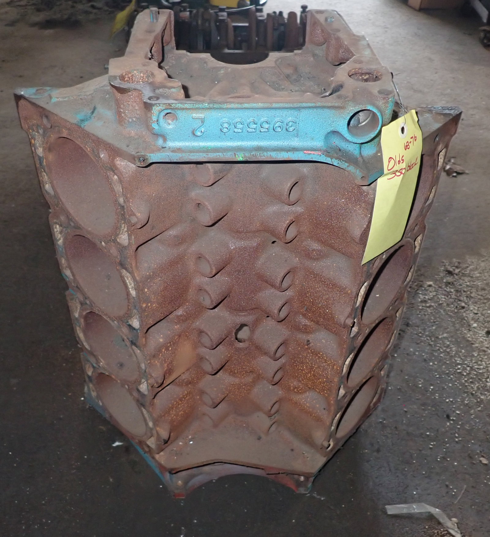 68-76 Oldsmobile 350 Block: No in house shipping ! Bring proper help / equipment to load !