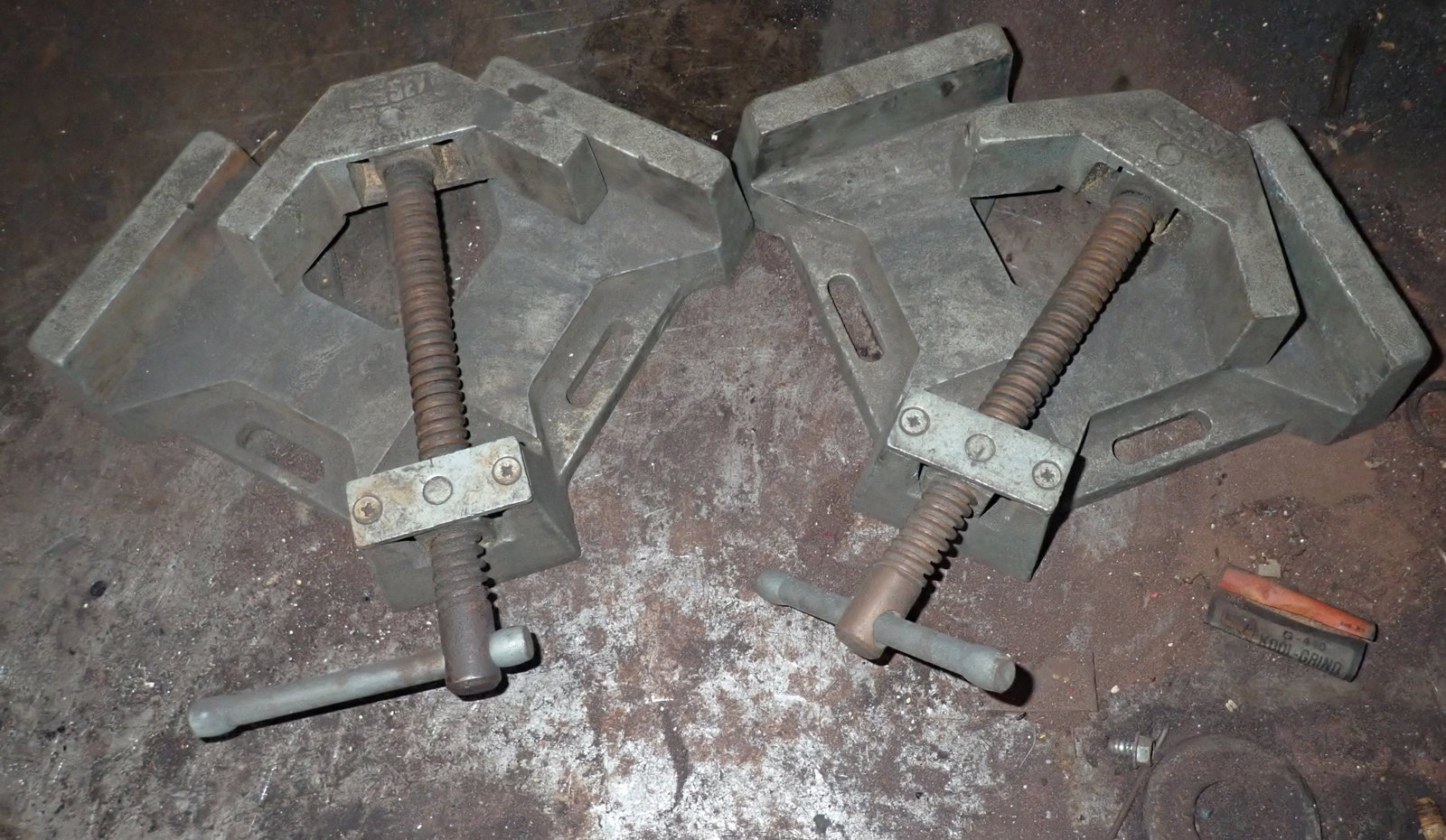 Bessey Corner Clamps: Shipping available