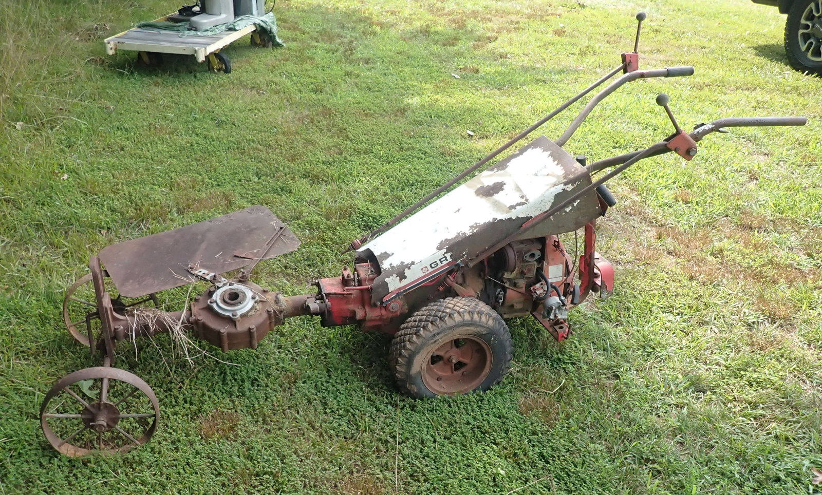 Gravely 524 Walk Behind Tractor (1 of 8)