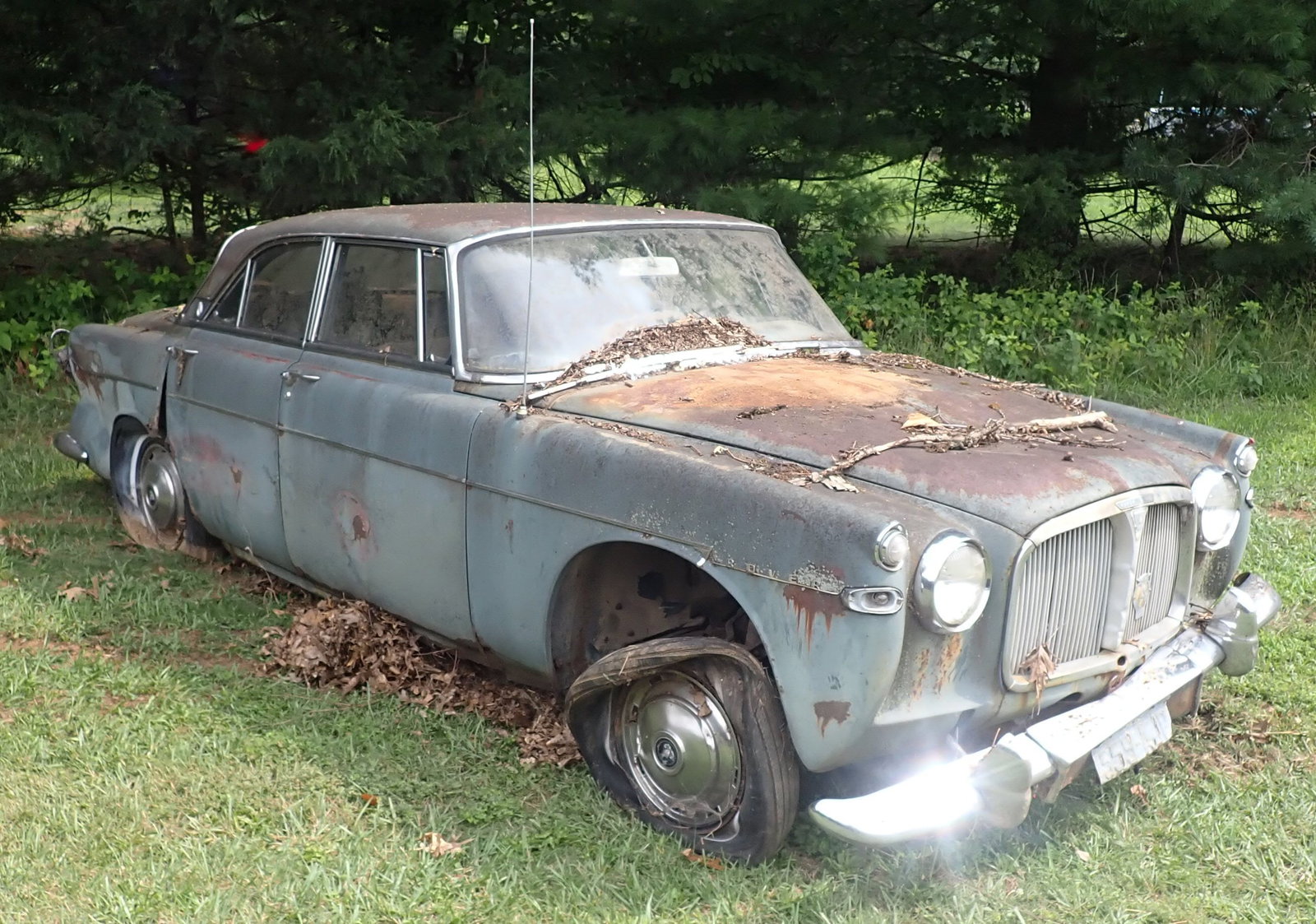 Rover 3 Litre Car Parts: No title ! Sold for parts ! No in house shipping ! Bring proper help / equipment to load !
